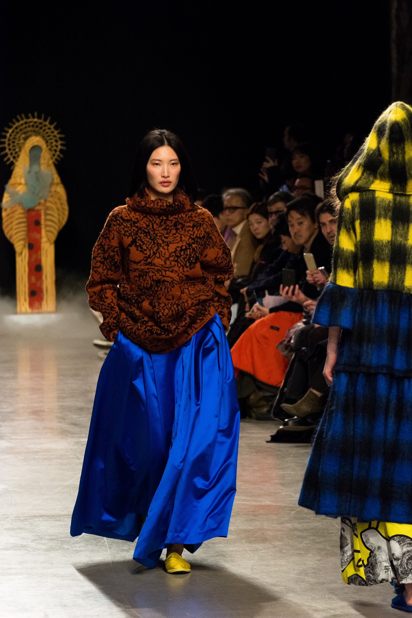 JUNKO SHIMADA FW20 SHOW DETAIL — Look 9
