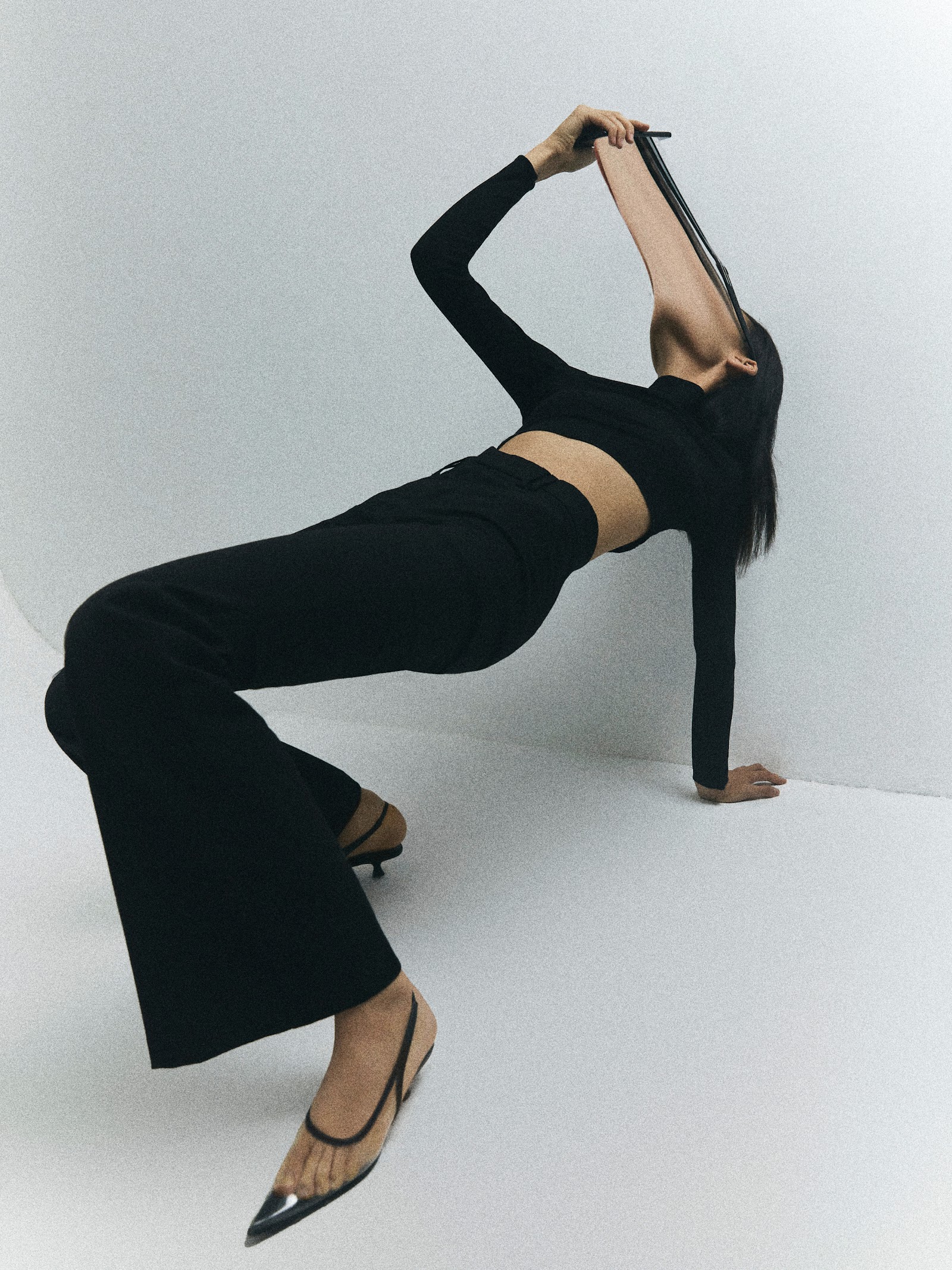 THE MOBILE ERA — Look 2