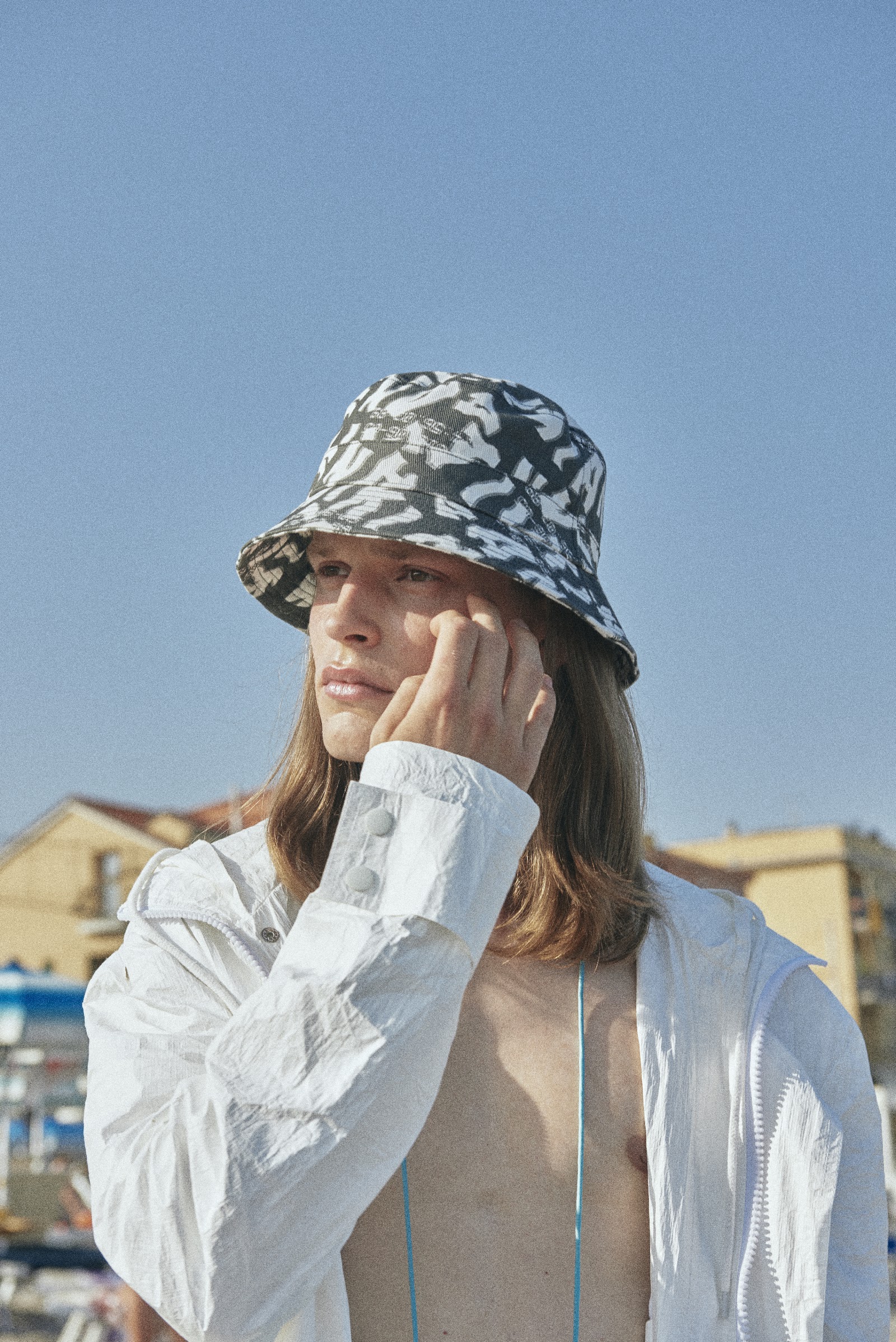 LOANO — Look 9