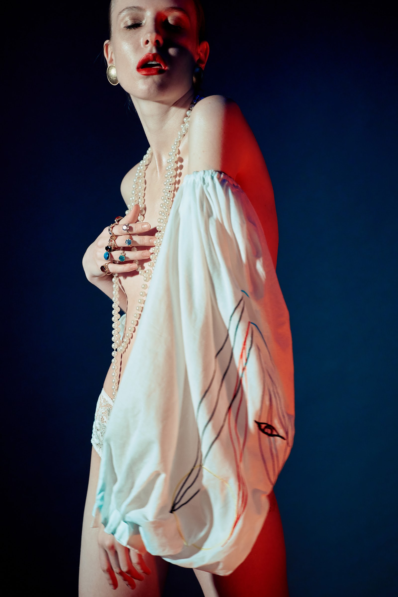 SPACE ODYSSEY — Look 2