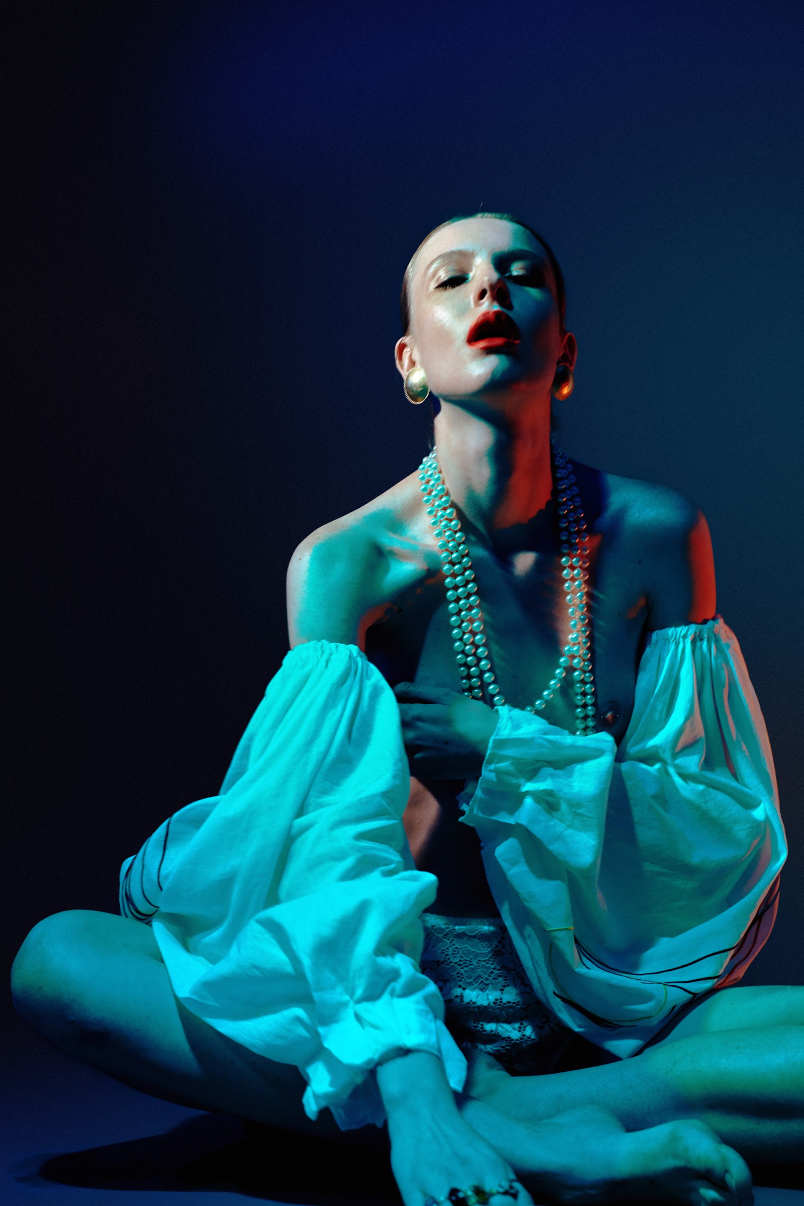 SPACE ODYSSEY — Look 14