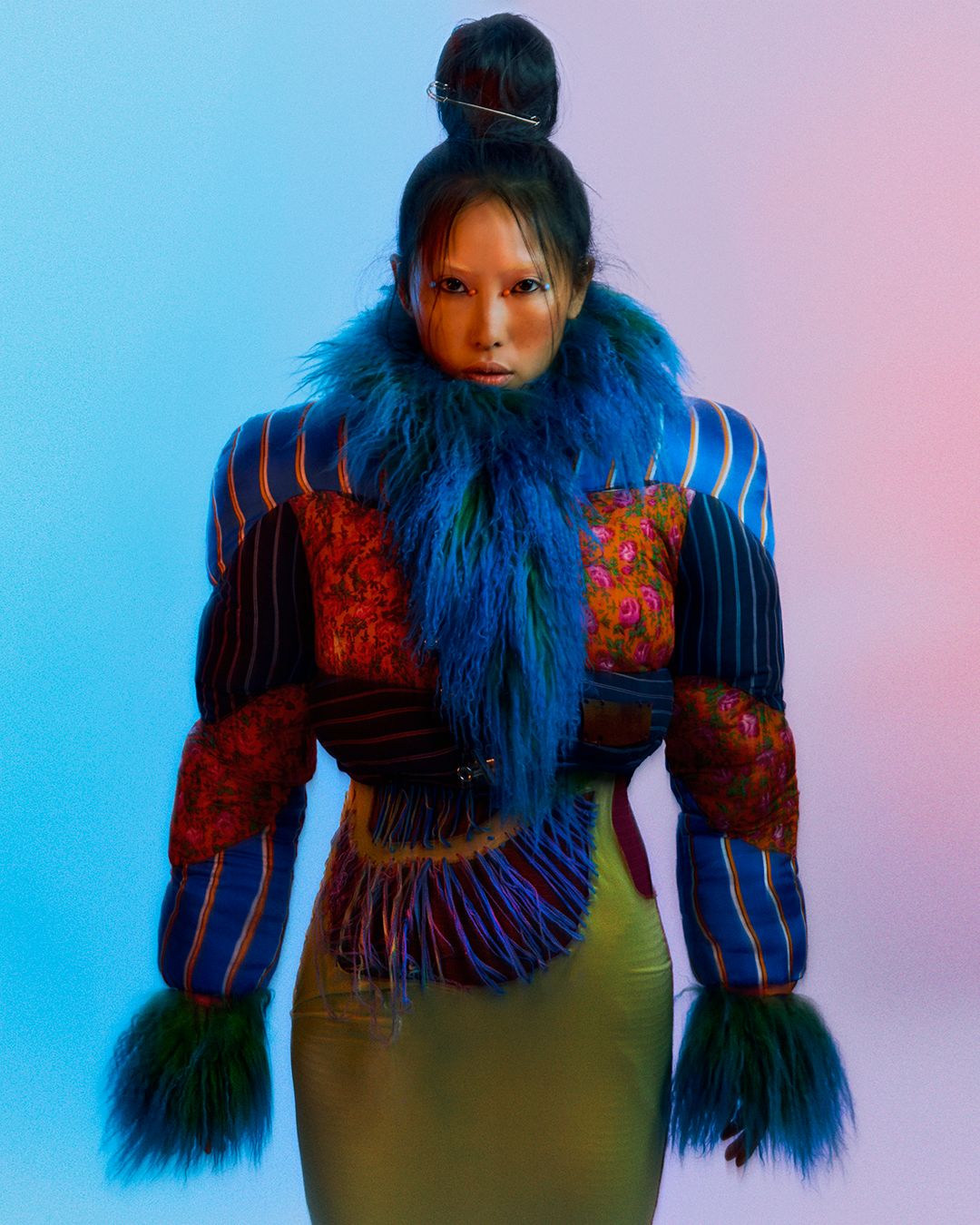 Multitudes — Look 5