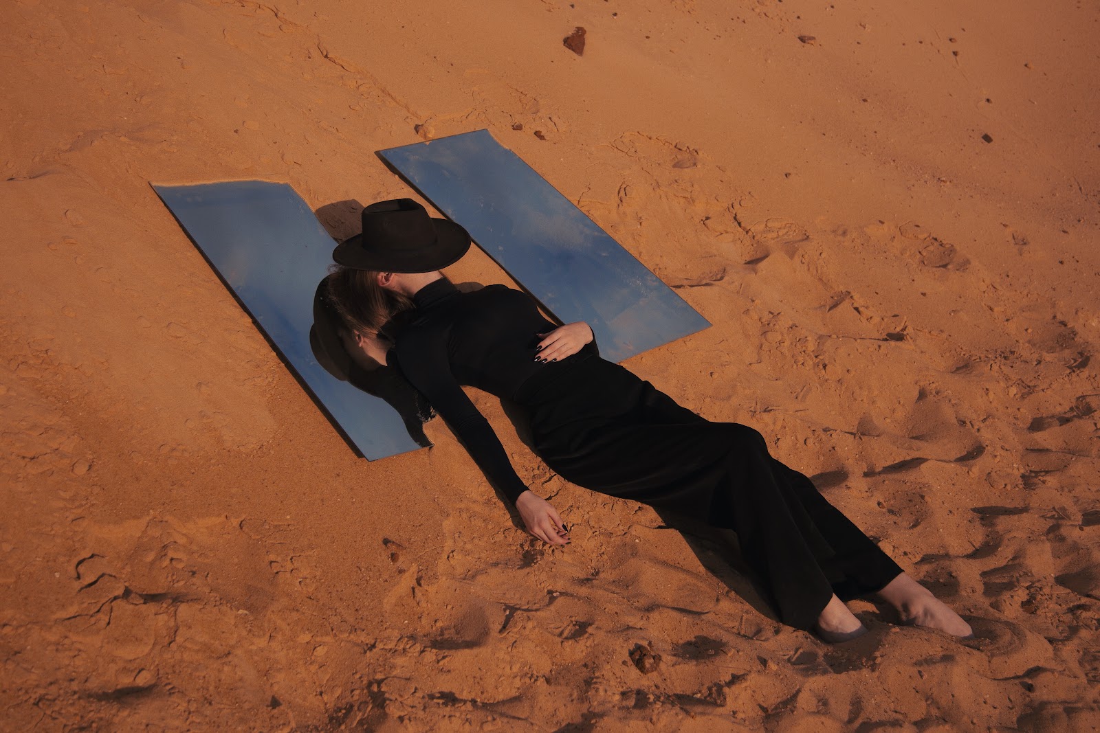 DESERT — Look 3