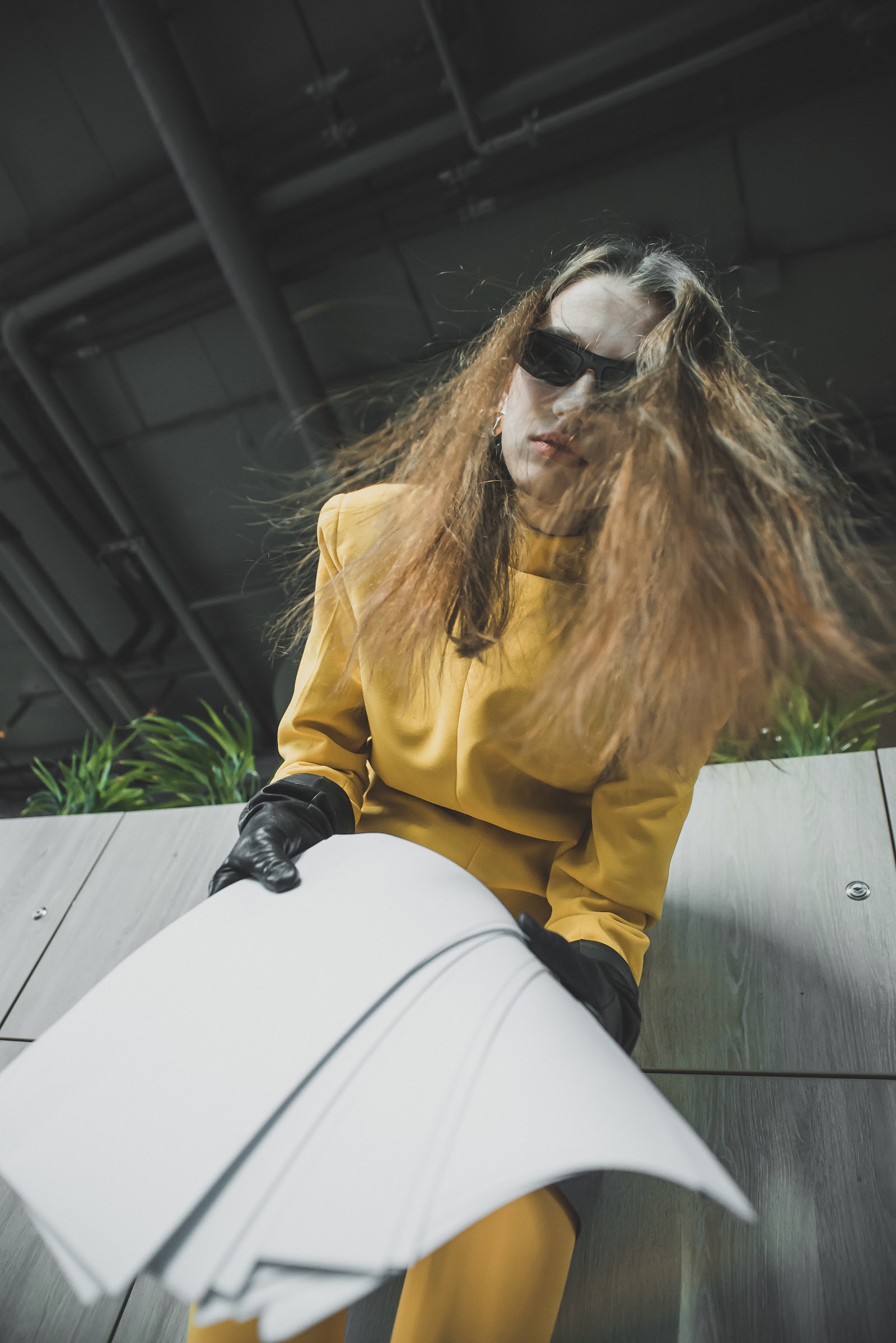 KONTORA — Look 6
