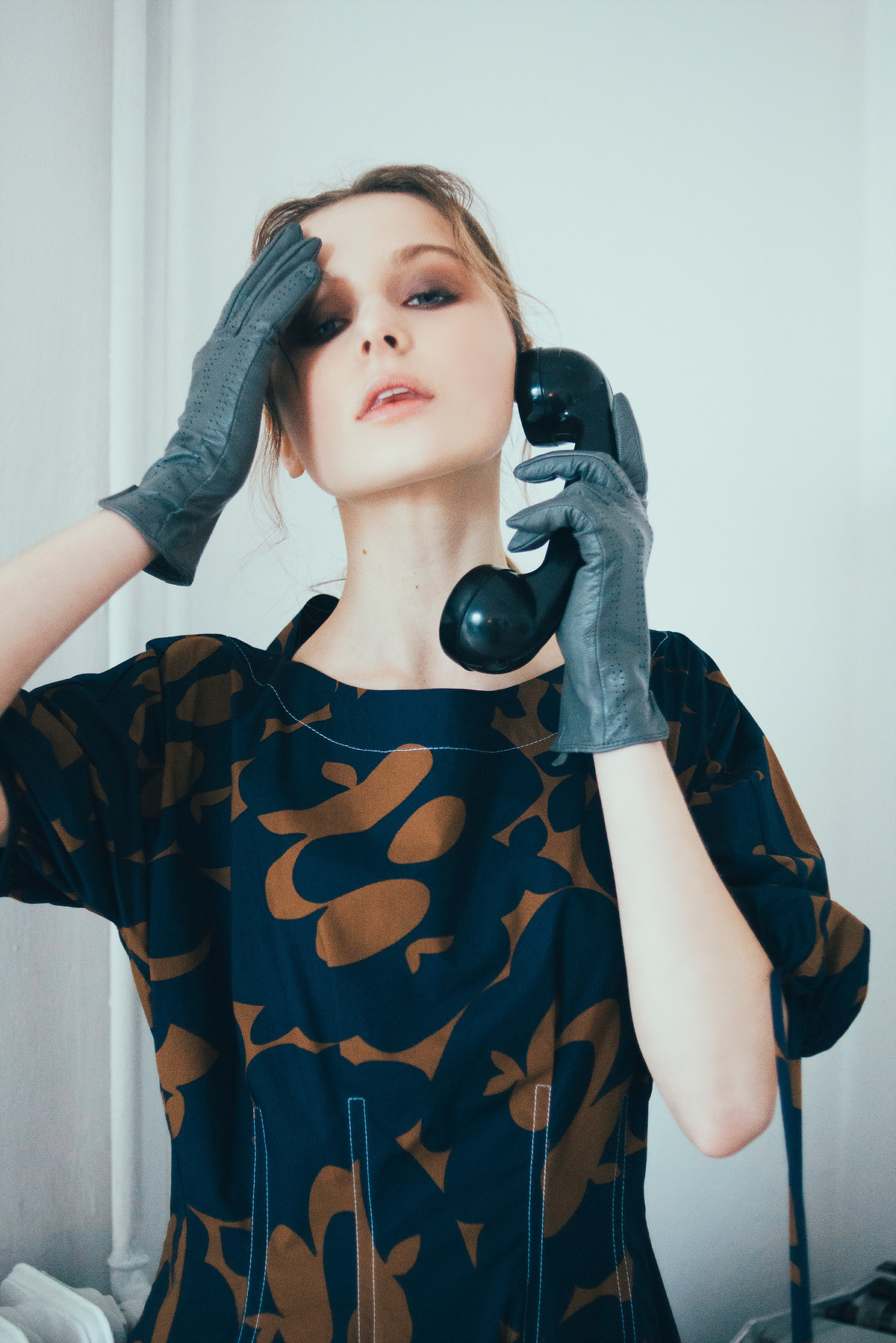 DOMESTIC BOUNDARIES — Look 12