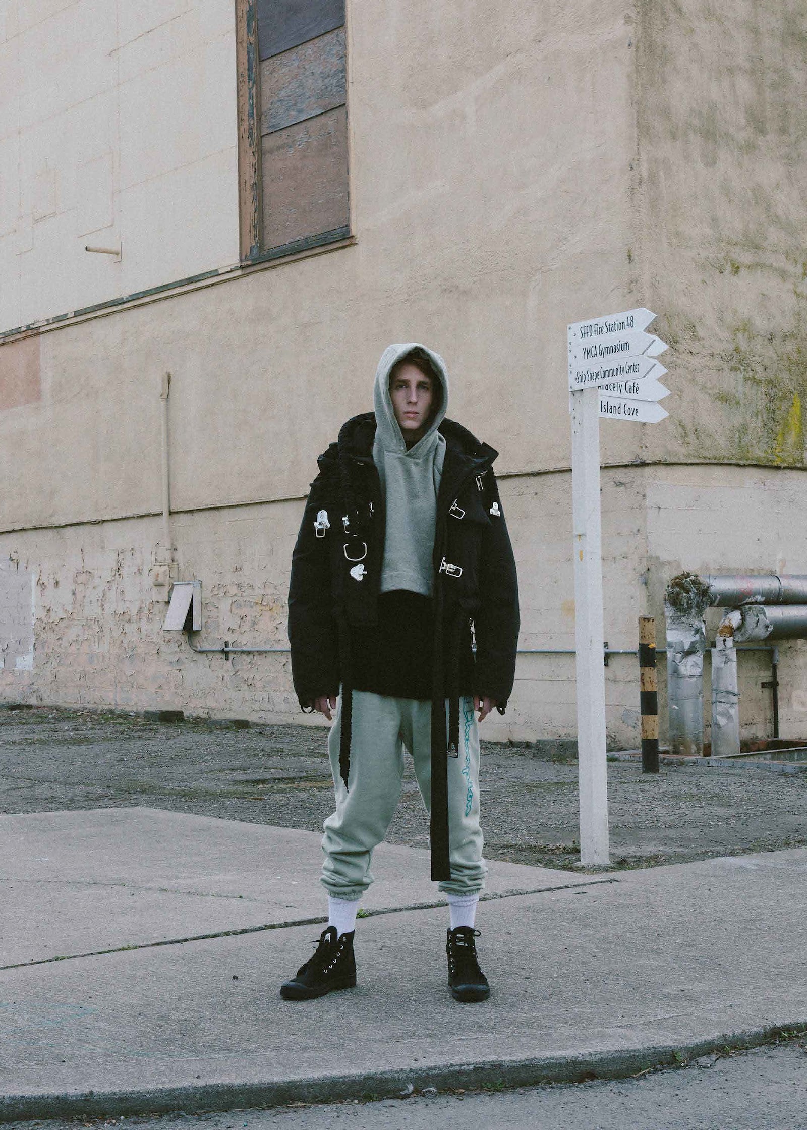 STOP NOWHERE IN BETWEEN — Look 2