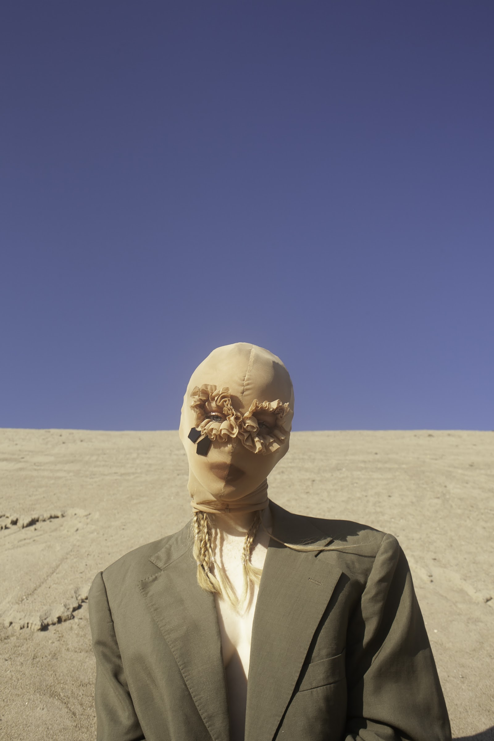 MOTH — Look 8