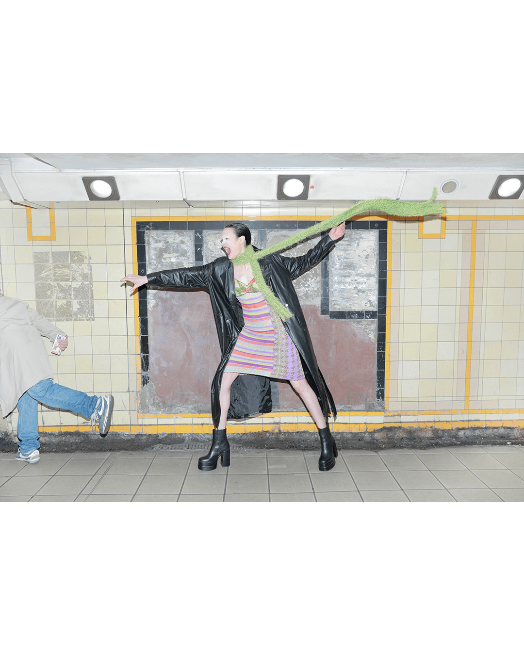 Quarrels are everywhere — Look 2