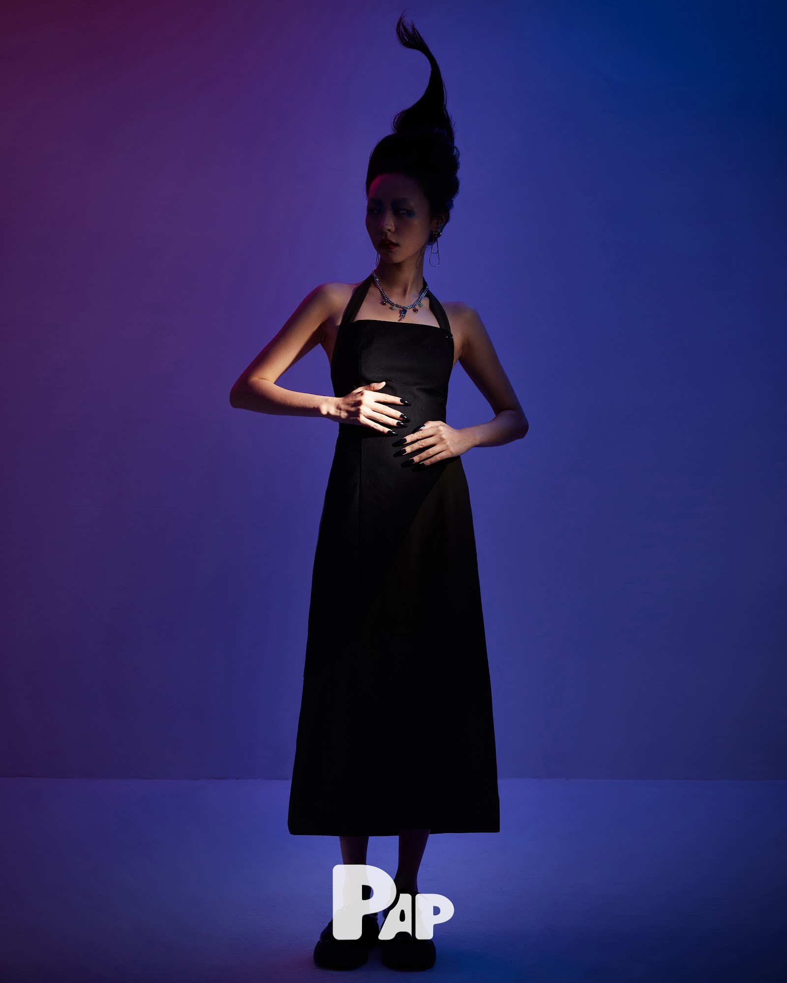 META UNIVERSE - BLUE — Look 7