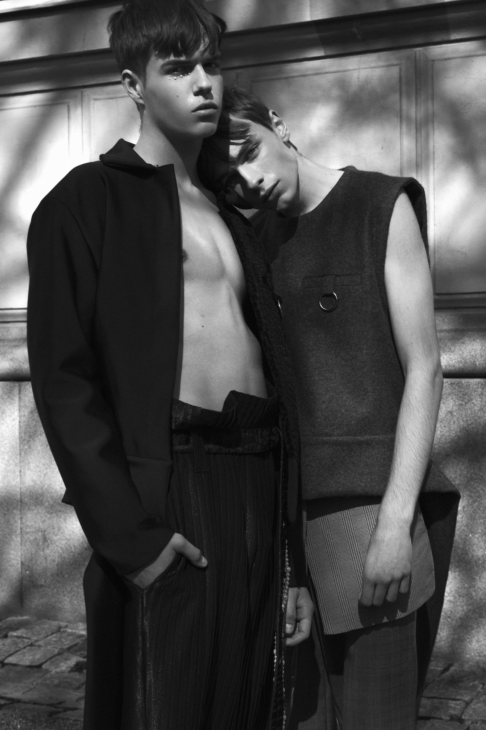 SUIT — Look 7