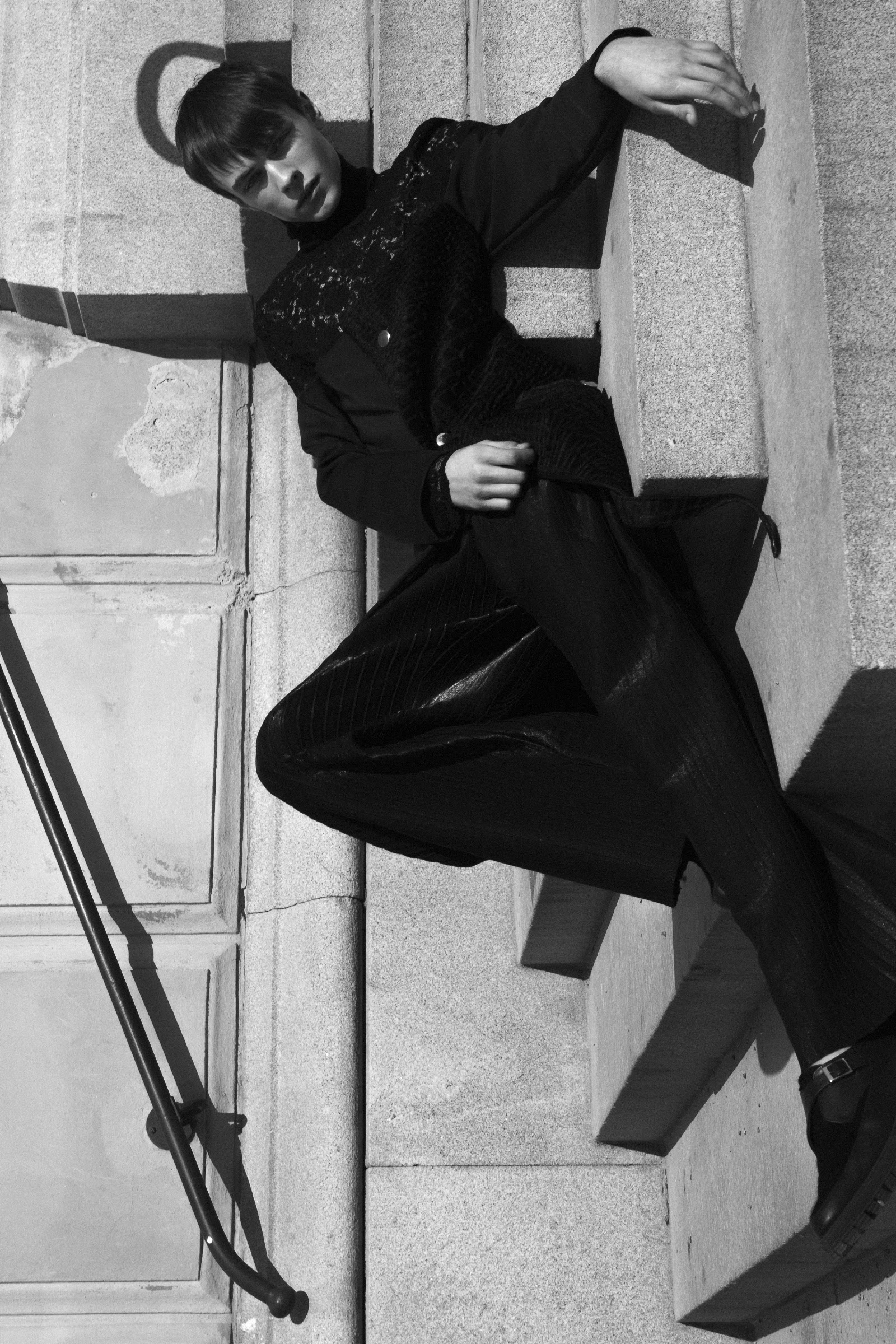 SUIT — Look 10