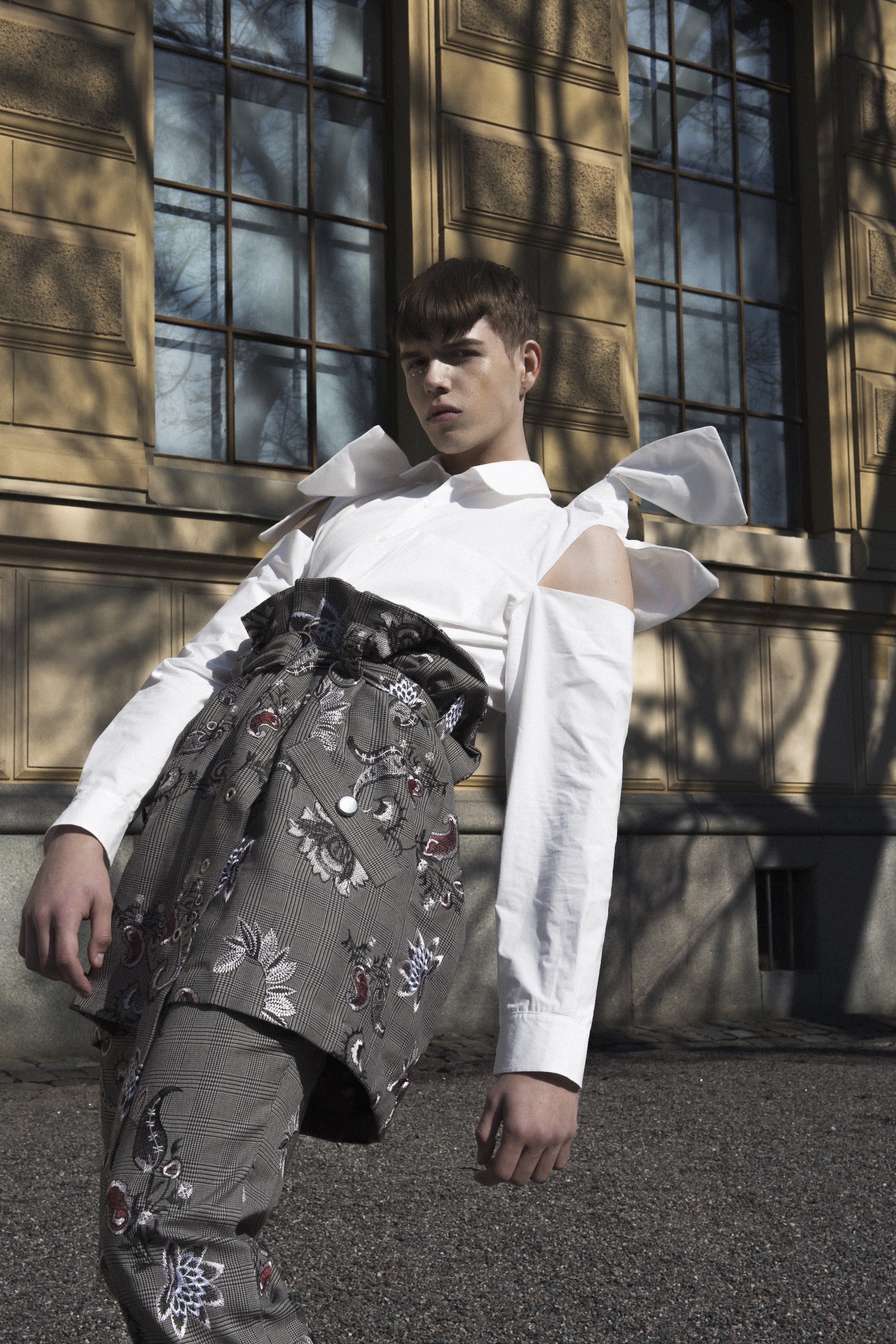 SUIT — Look 12