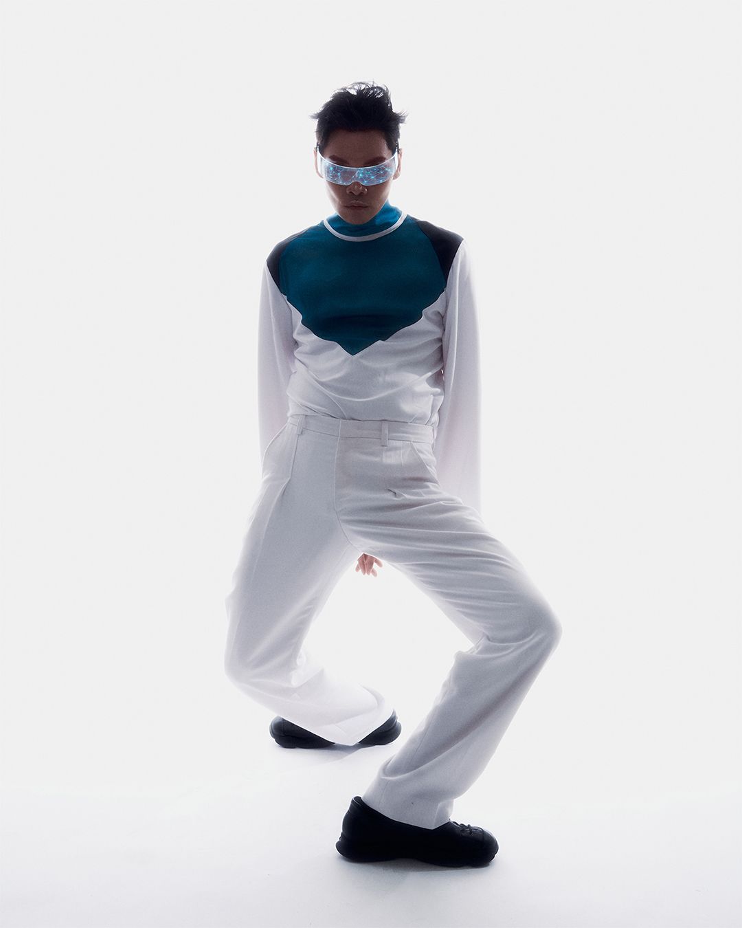 NETWORK — Look 7