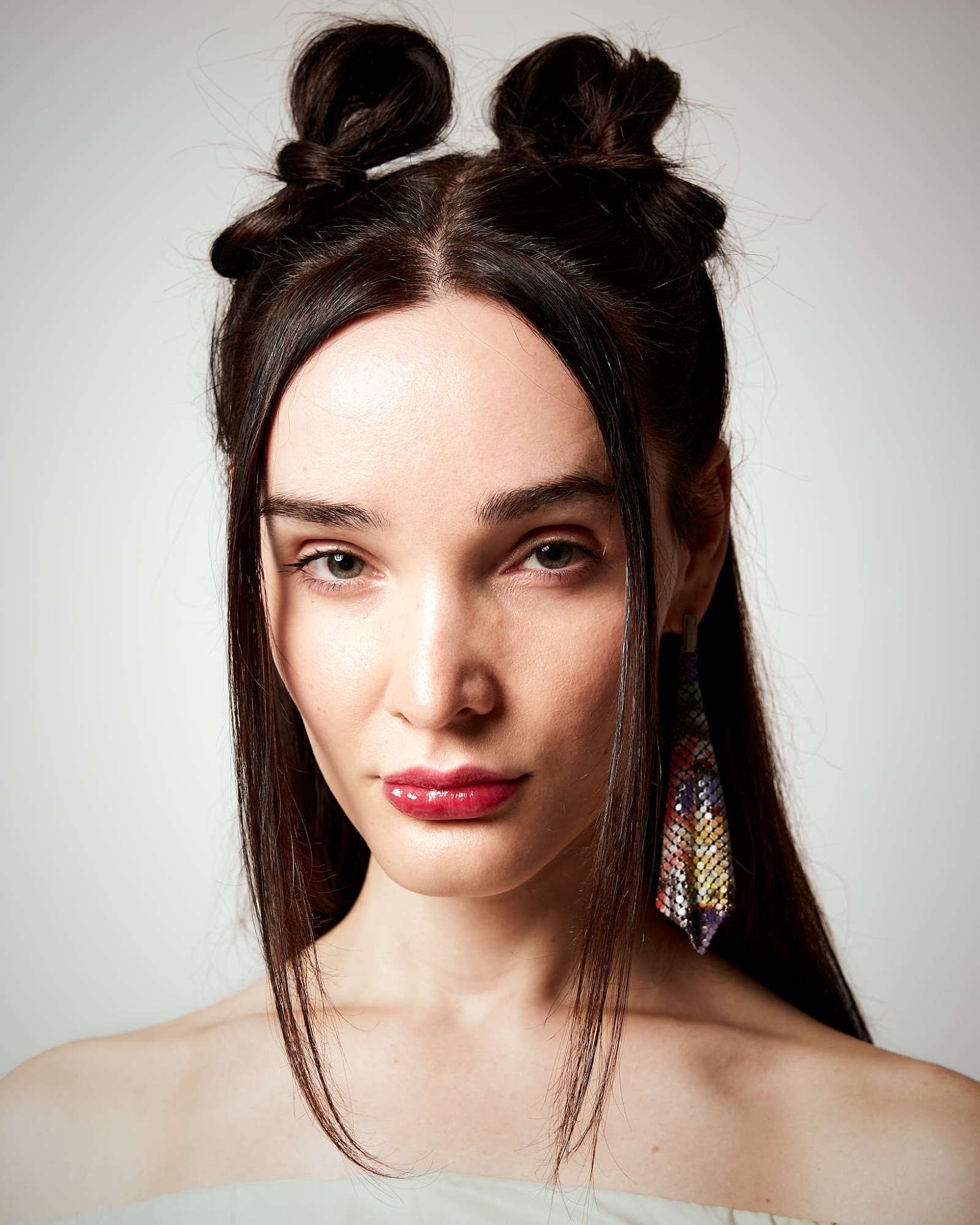 STAR OF WONDER — Look 1