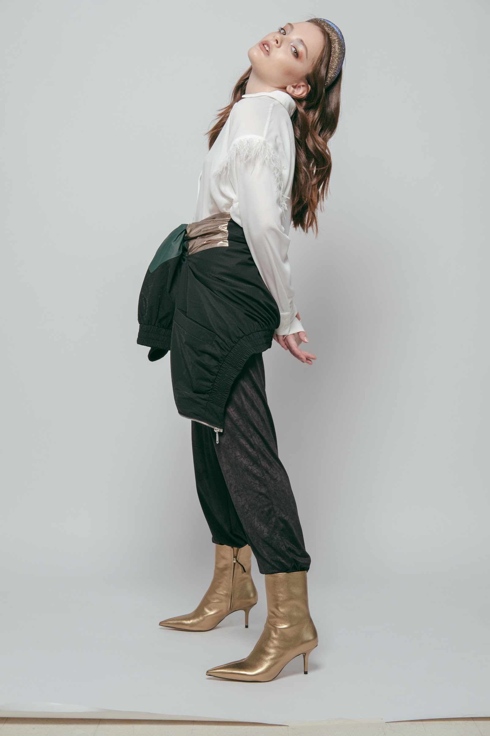 LIKE AN ANIMAL — Look 9