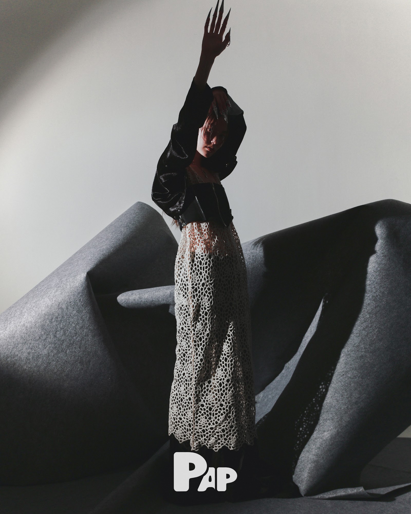 MOONBEAM — Look 9