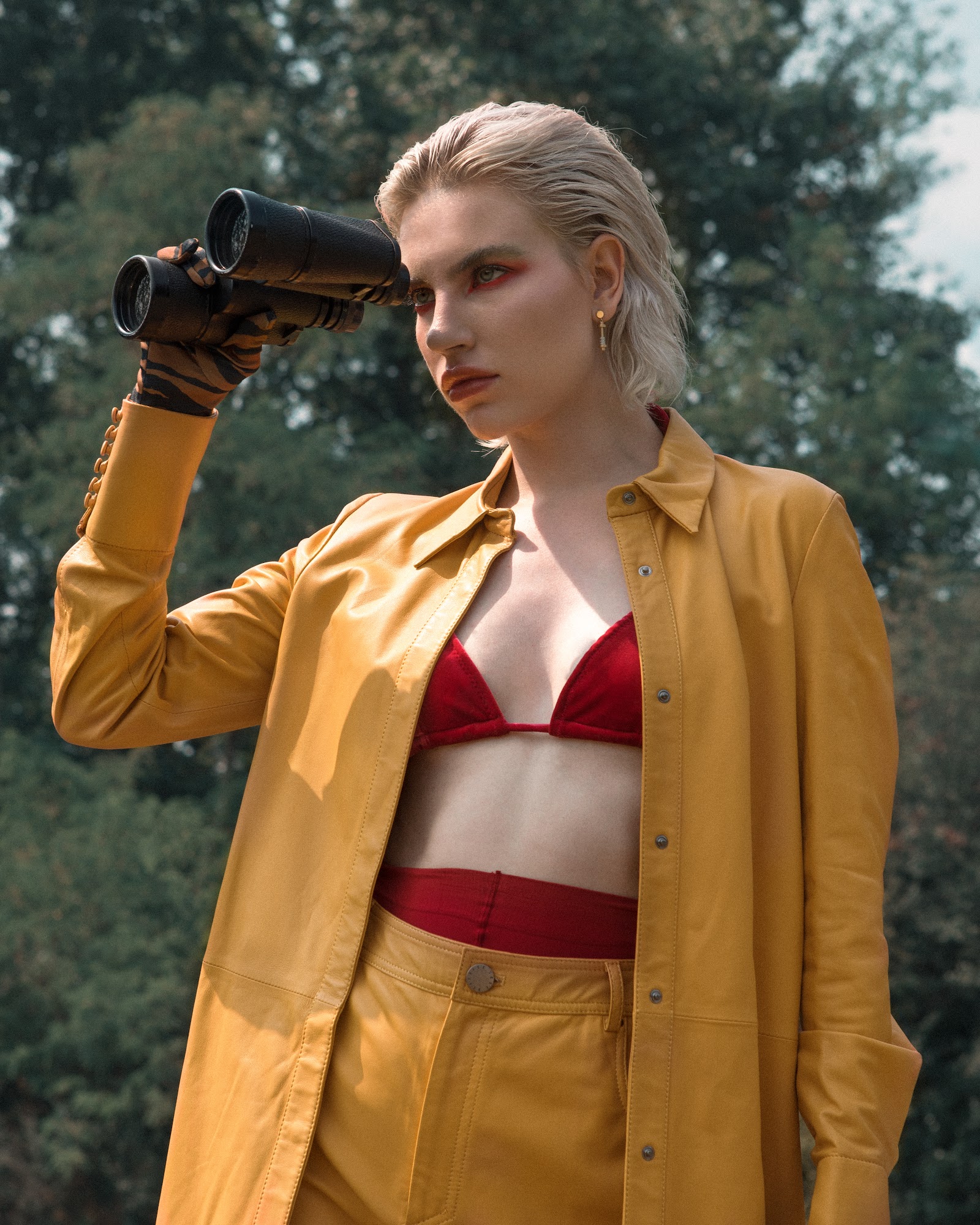 EXTREMELY PRIMITIVE — Look 8