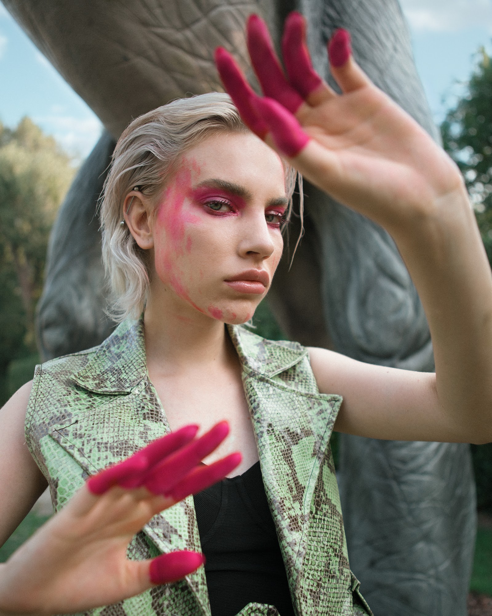 EXTREMELY PRIMITIVE — Look 9