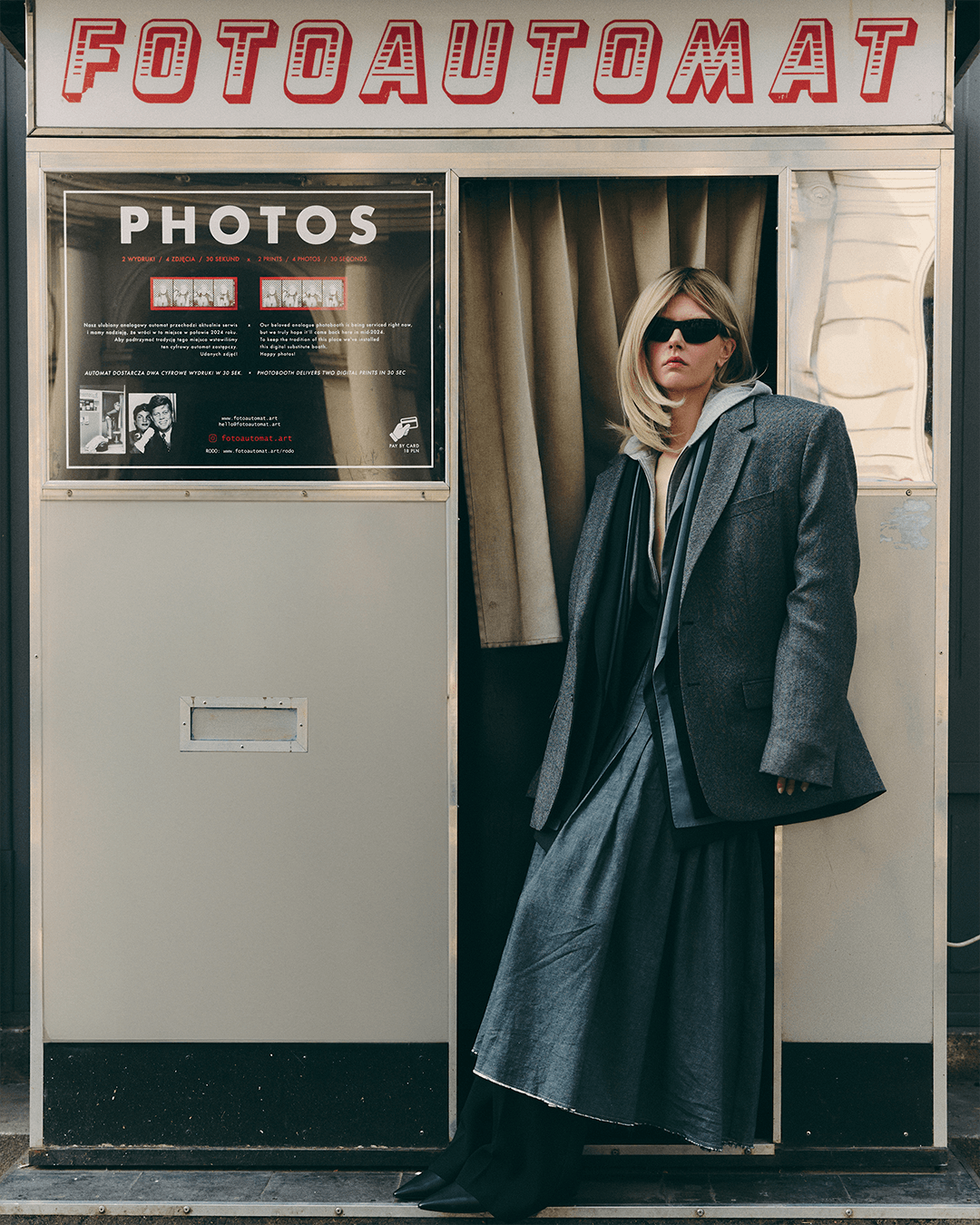 Overconsumption — Look 3