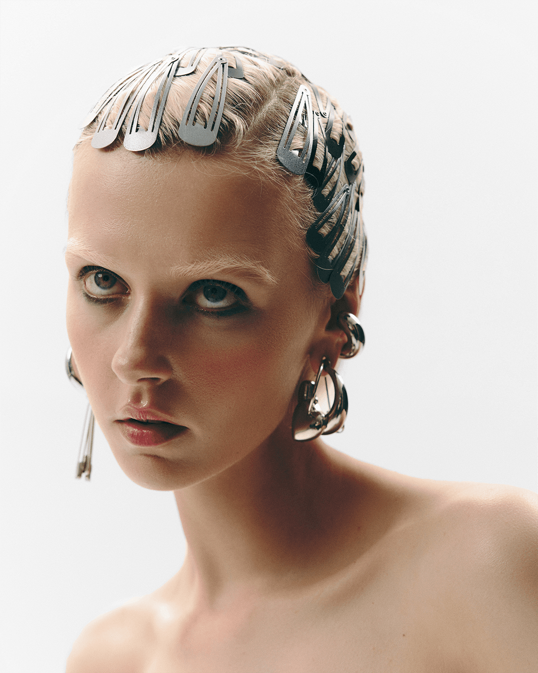 Overconsumption — Look 17