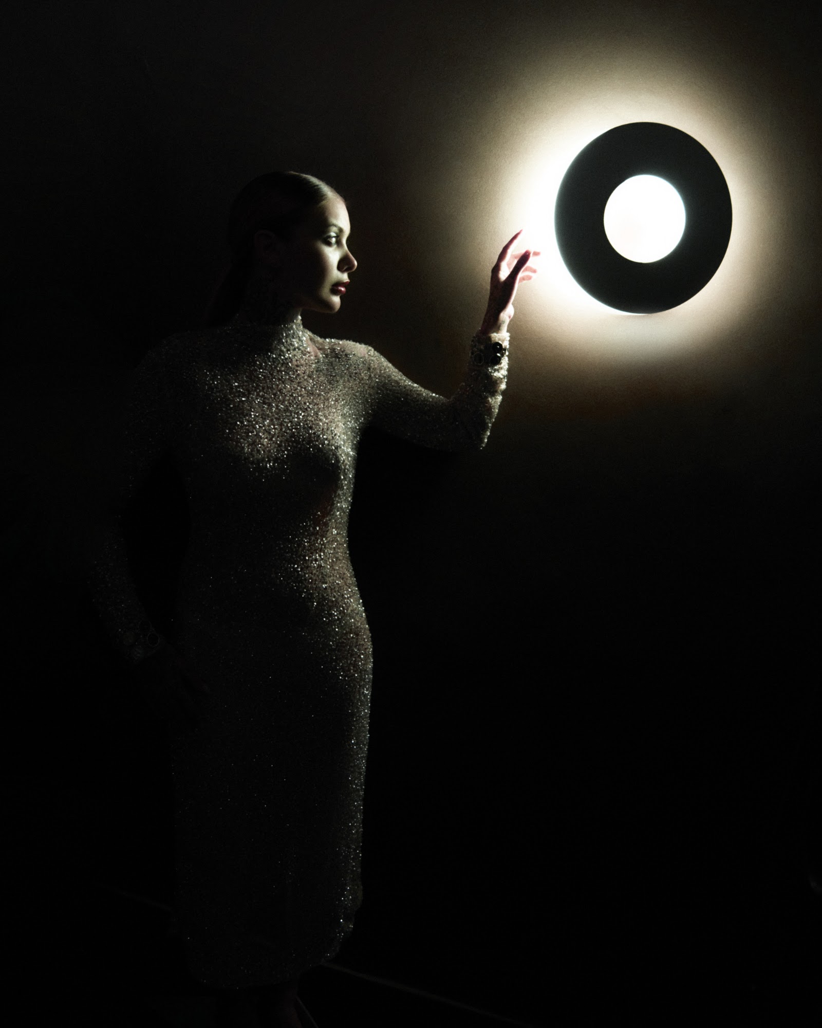 DIE ODYSSEY — Look 1