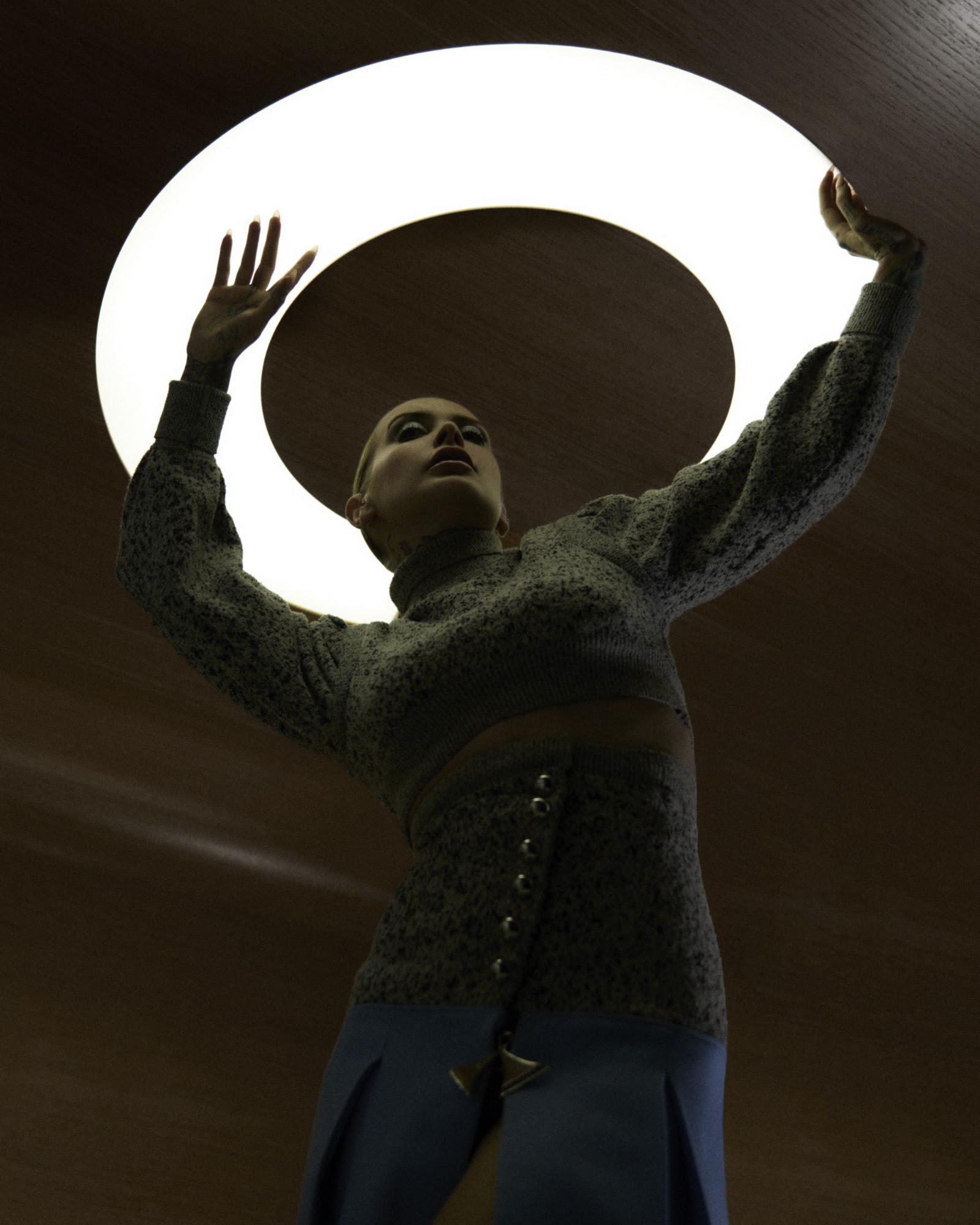 DIE ODYSSEY — Look 2