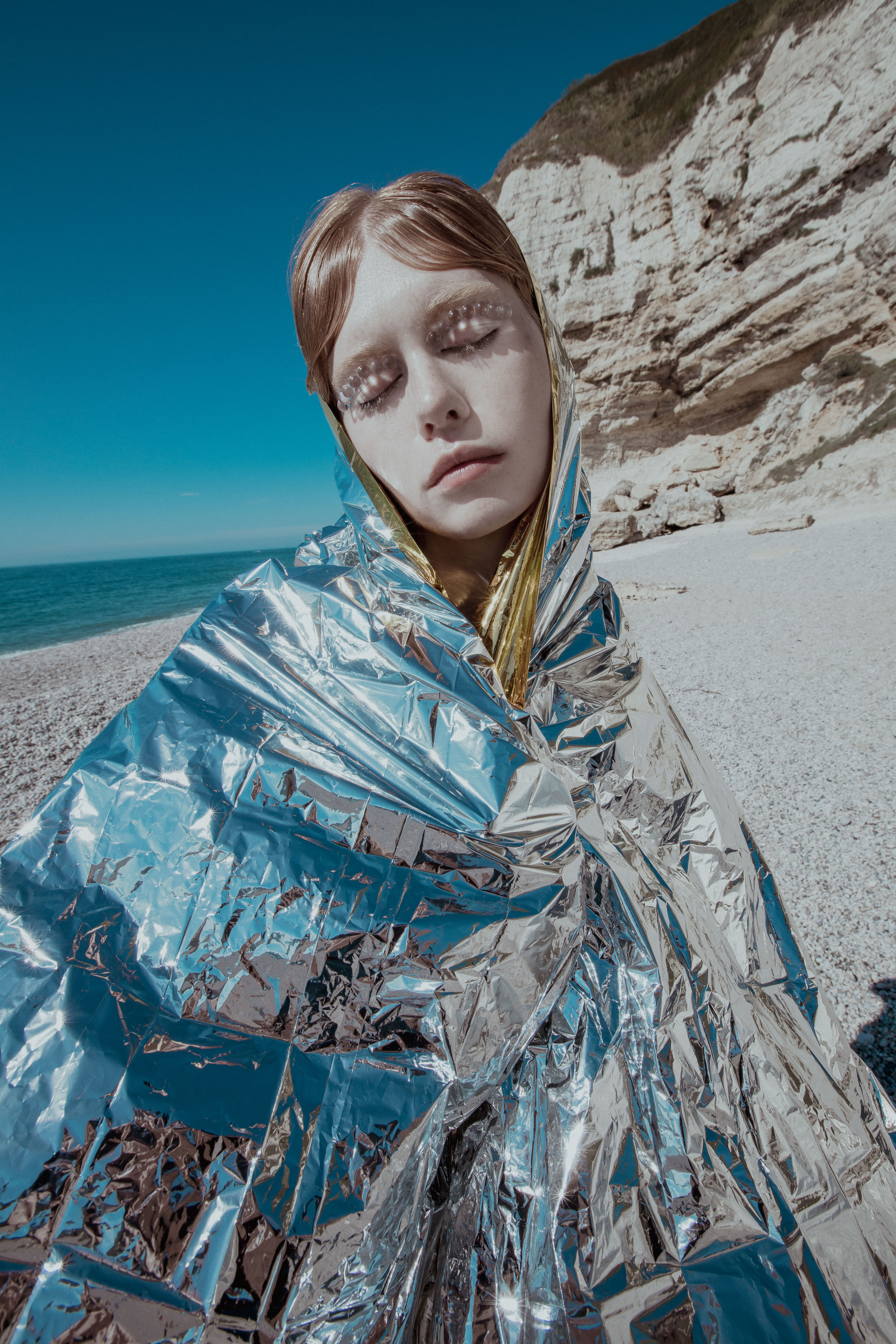 APOCALYPTICAL LOVE — Look 16
