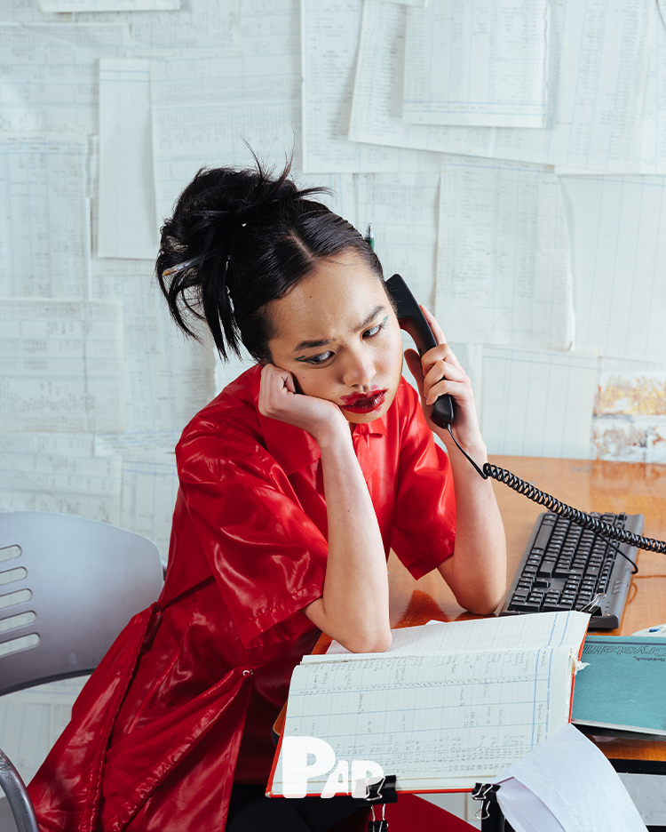 THE RETURN TO OFFICE — Look 2