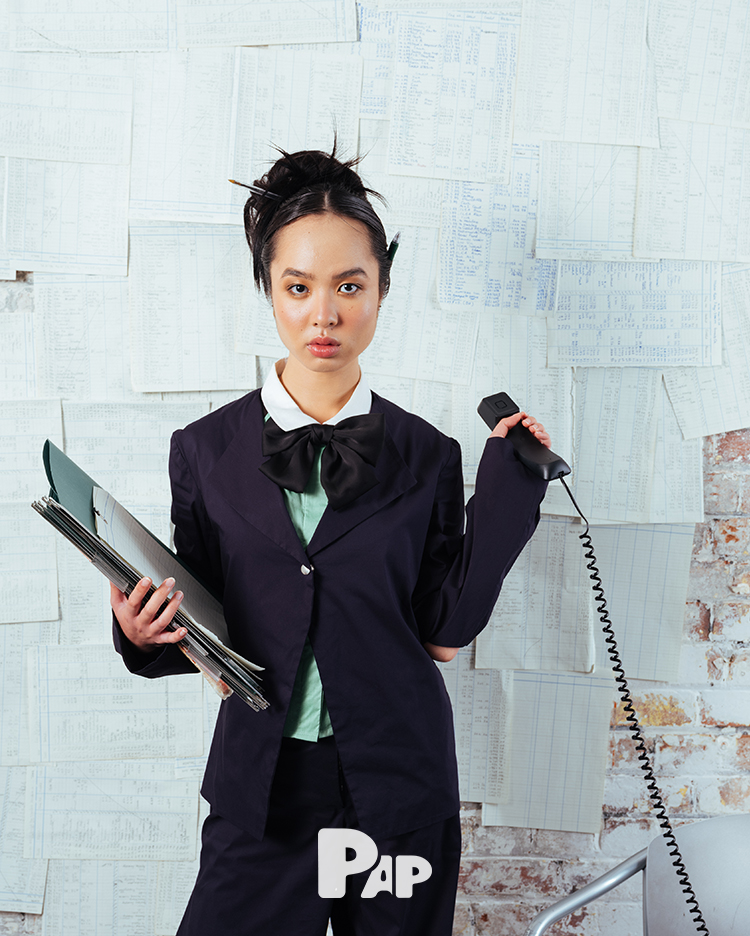 THE RETURN TO OFFICE — Look 4