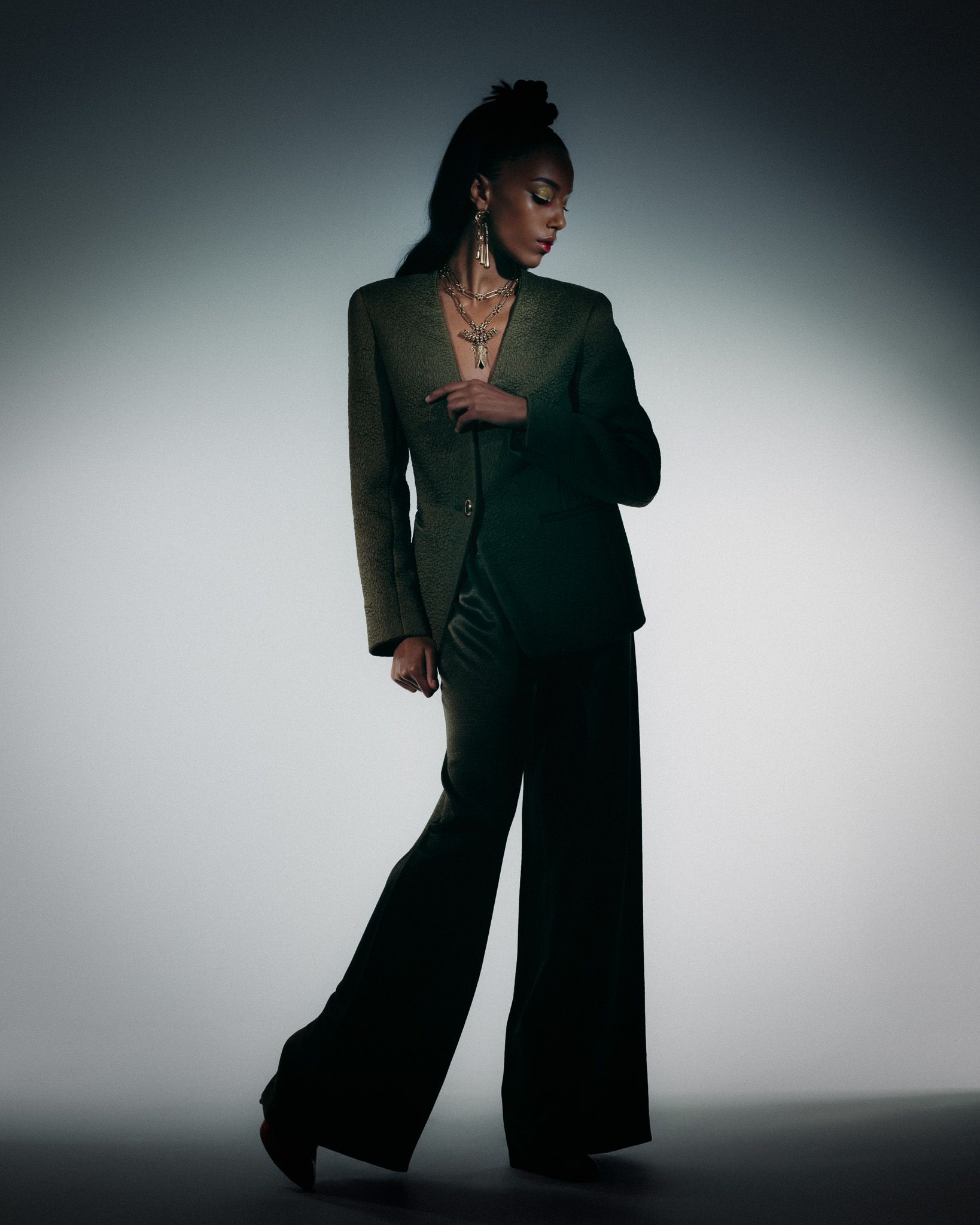 Black Radiance — Look 12