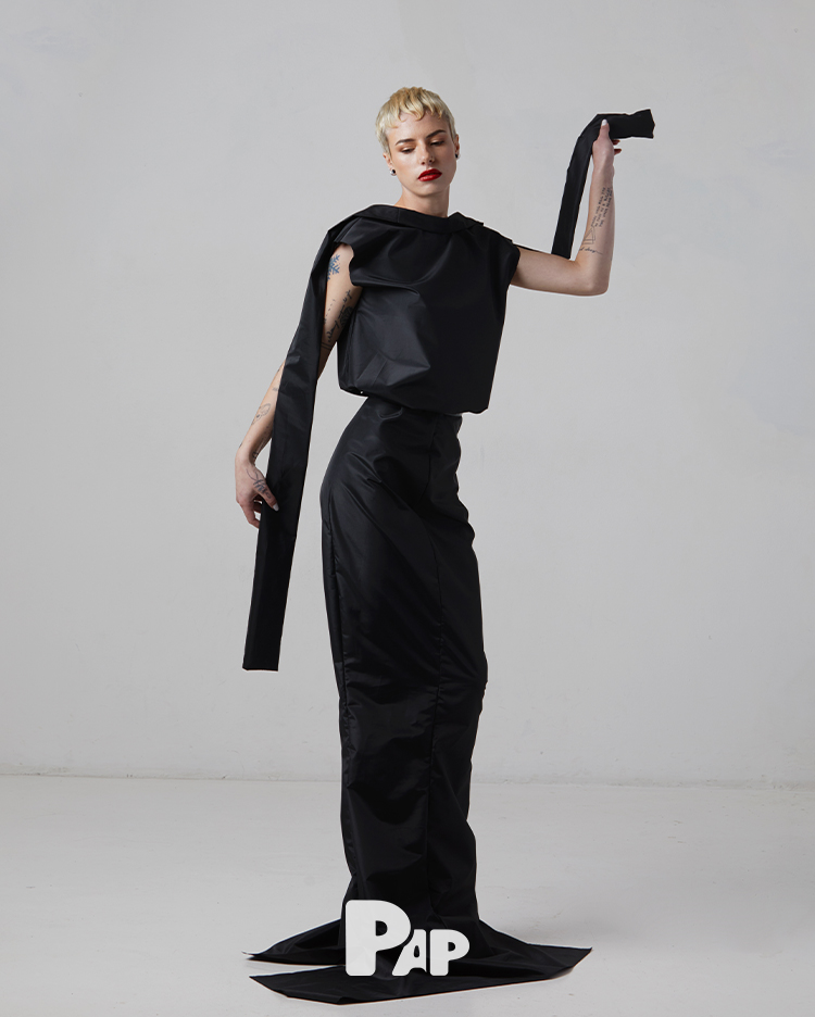 PUNK/QUAKE — Look 9