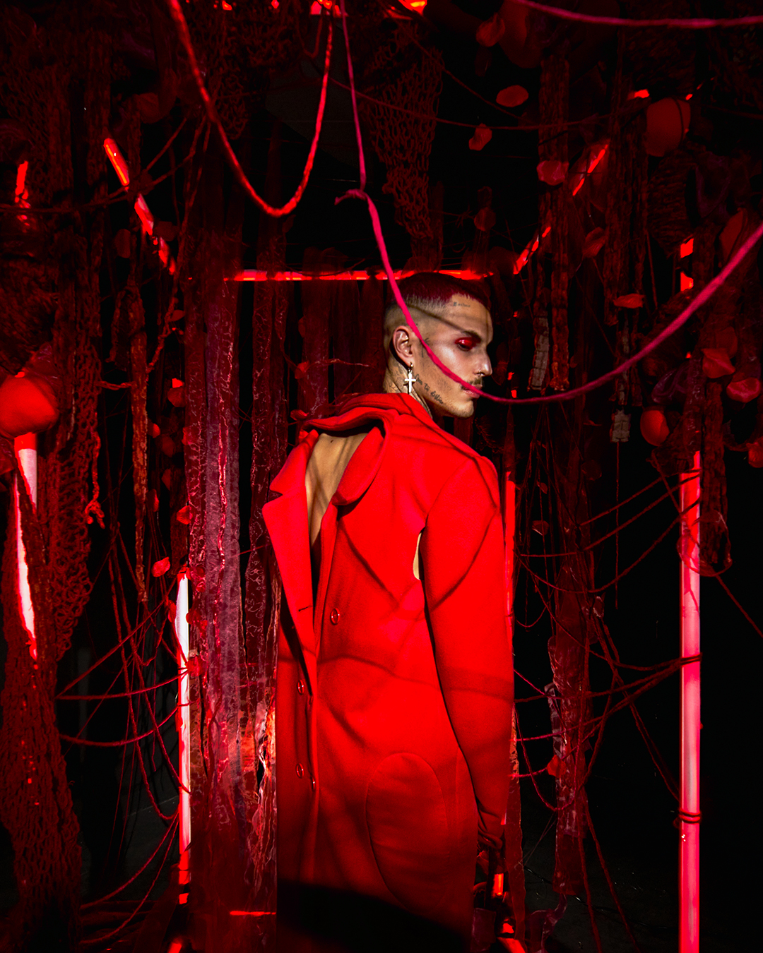 THERE IS NOT HEAVEN — Look 5