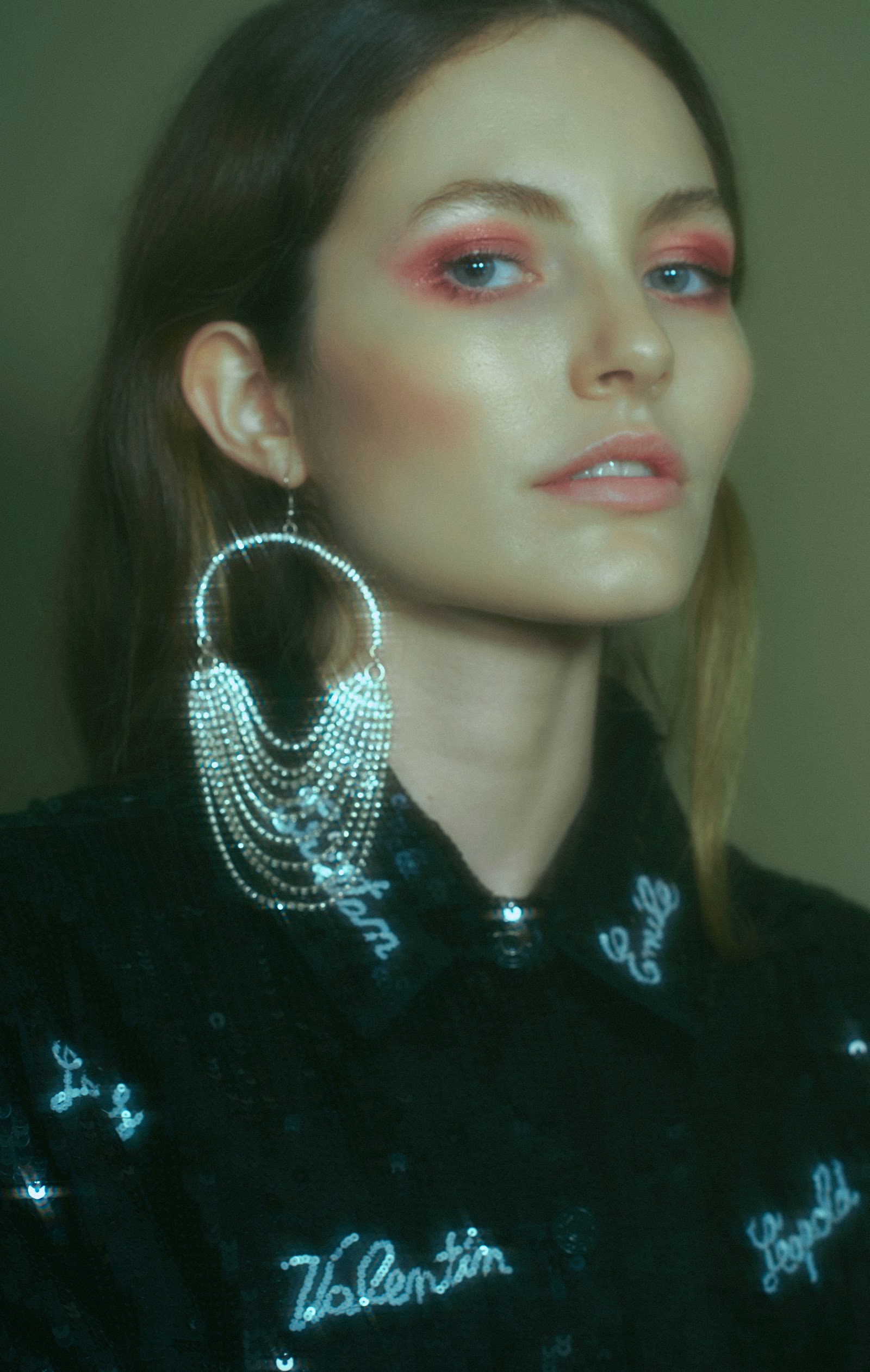 A LOST WORLD — Look 7