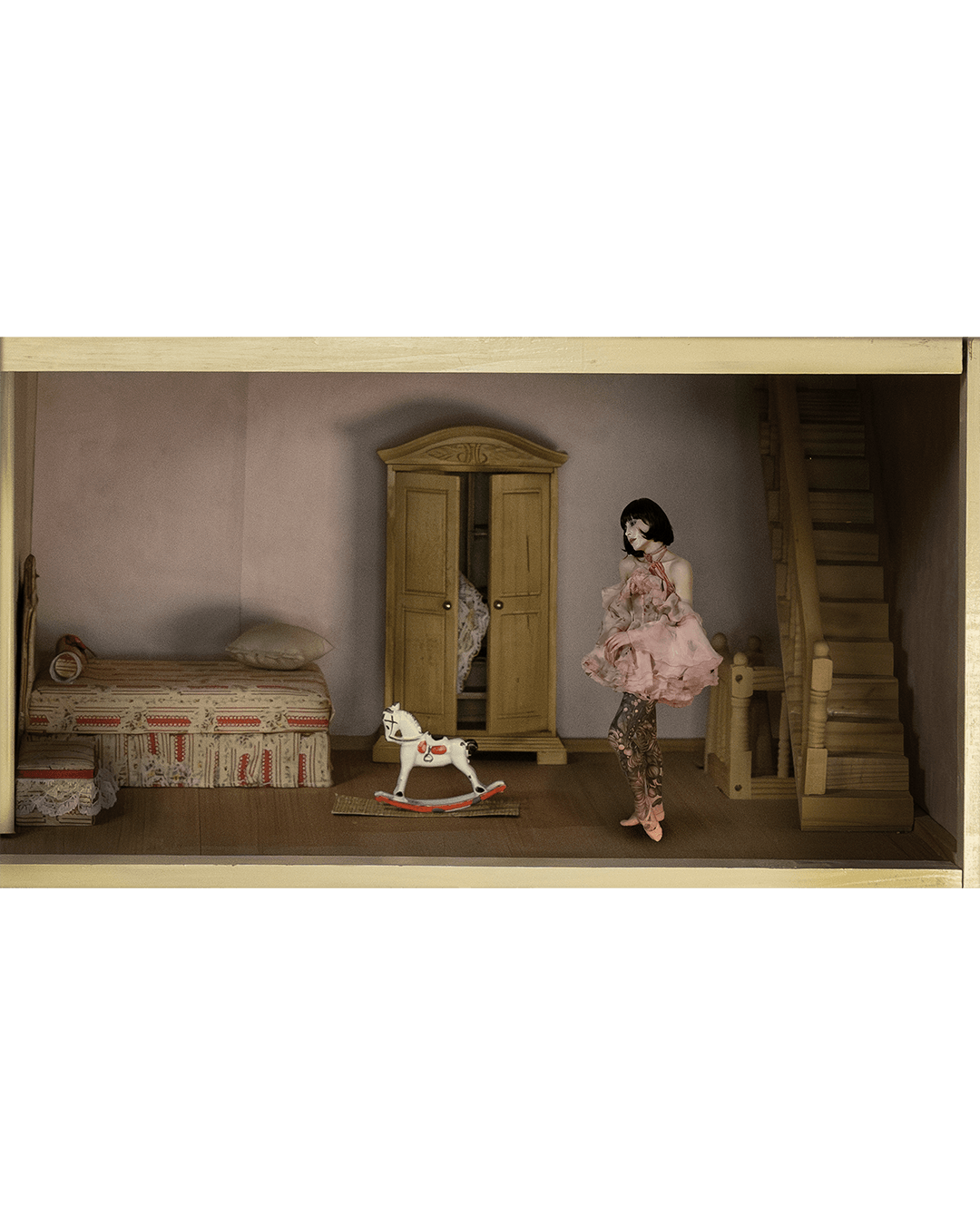 Broken House — Look 2