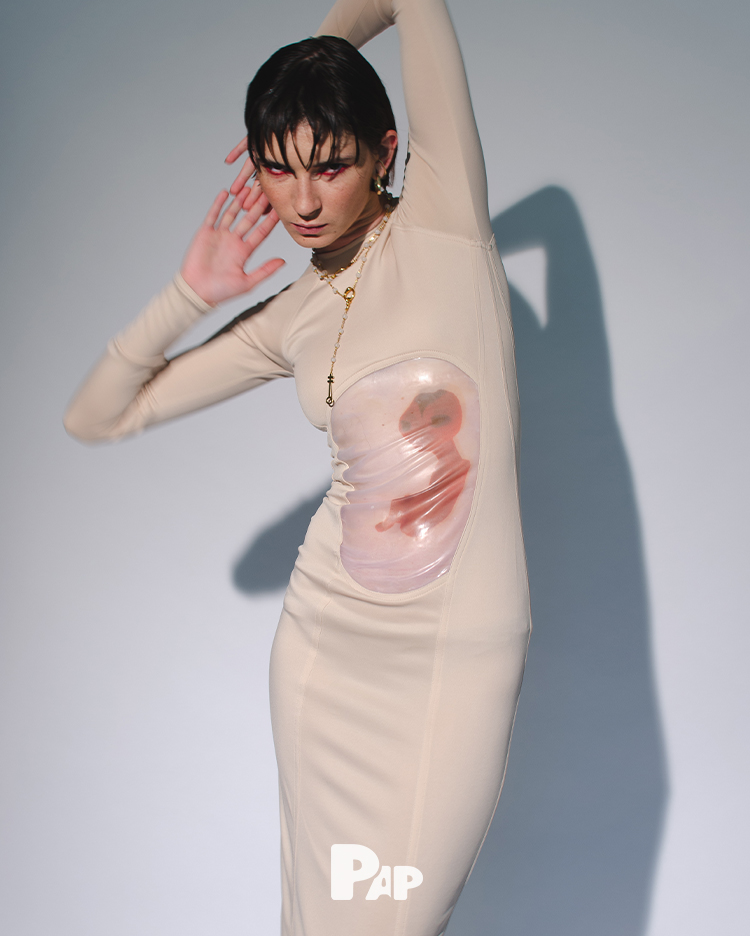 INDESTRUCTIBLE — Look 3