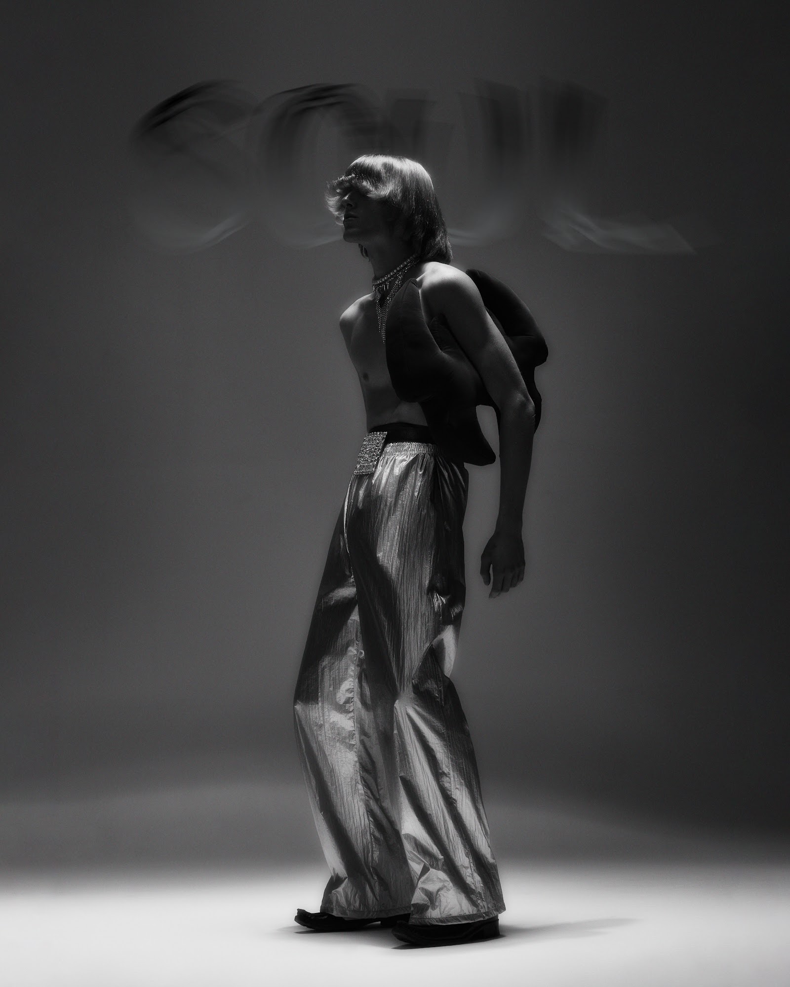 SOUL, SO US — Look 5