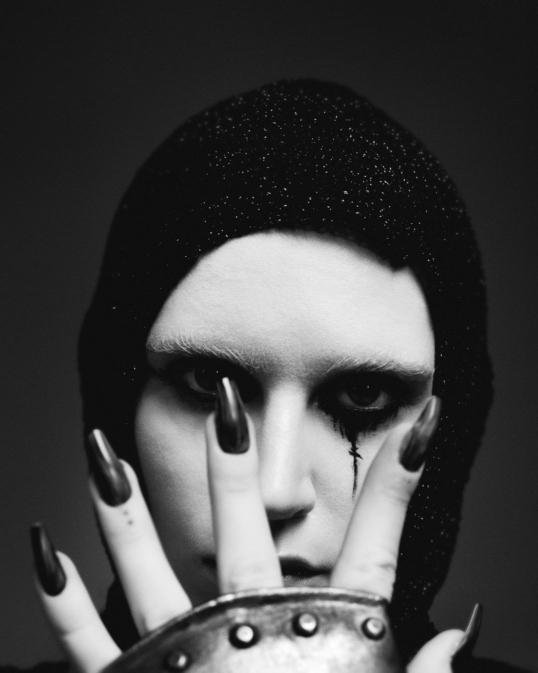 Fighting The Dragon — Look 11