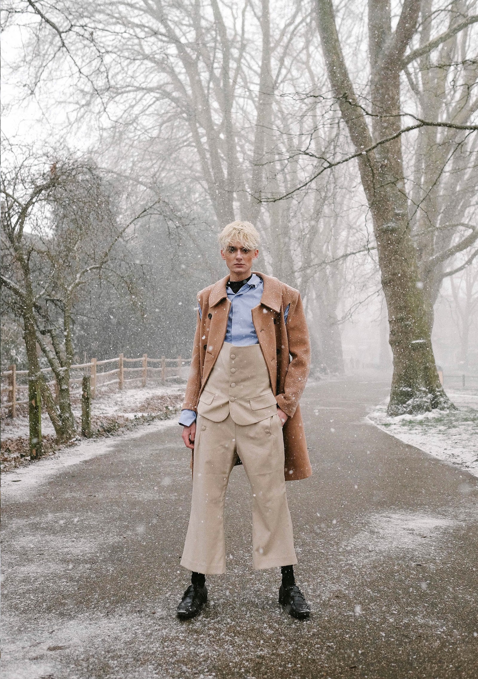 JAMES UNDERDOWN — Look 2