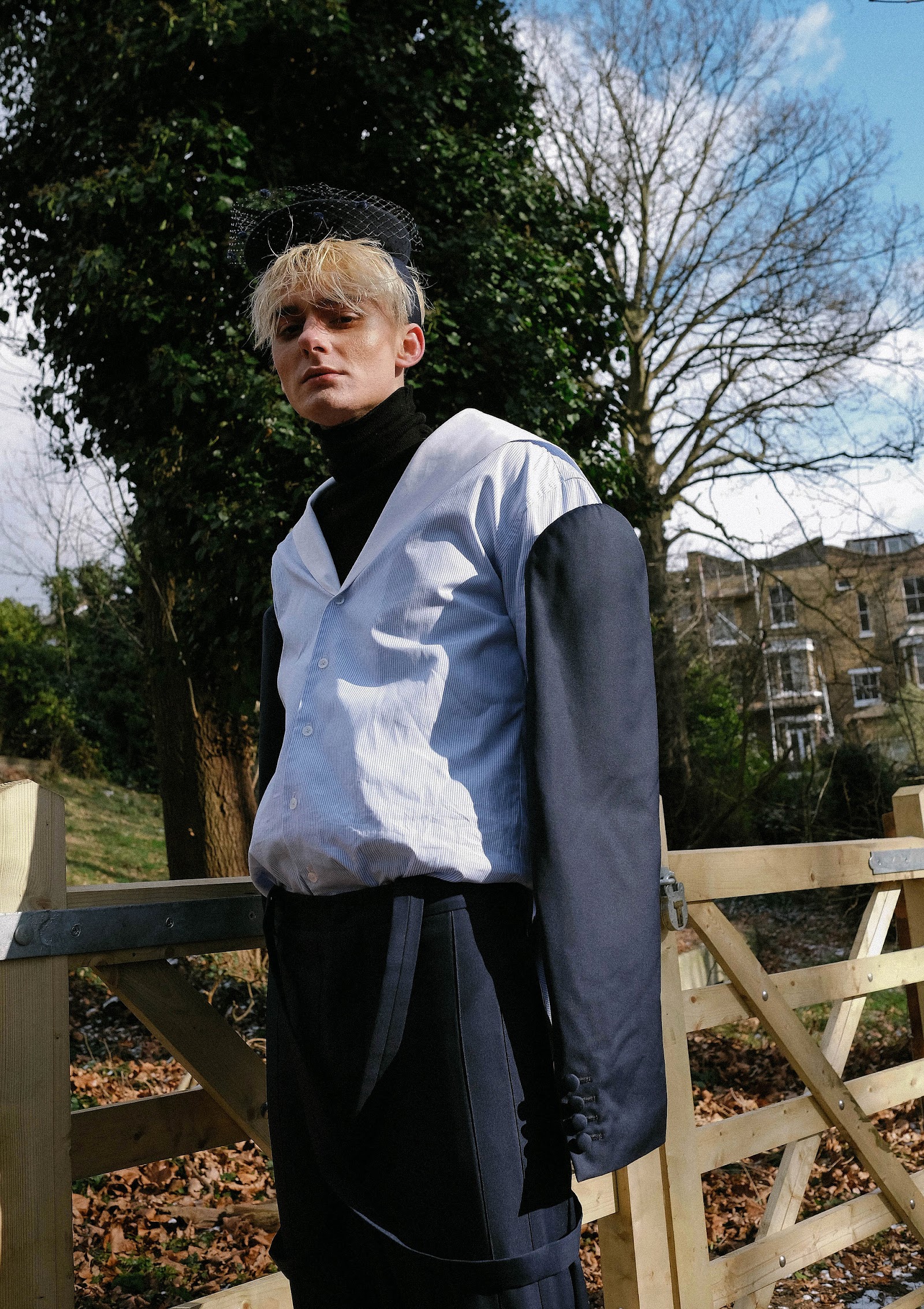 JAMES UNDERDOWN — Look 4