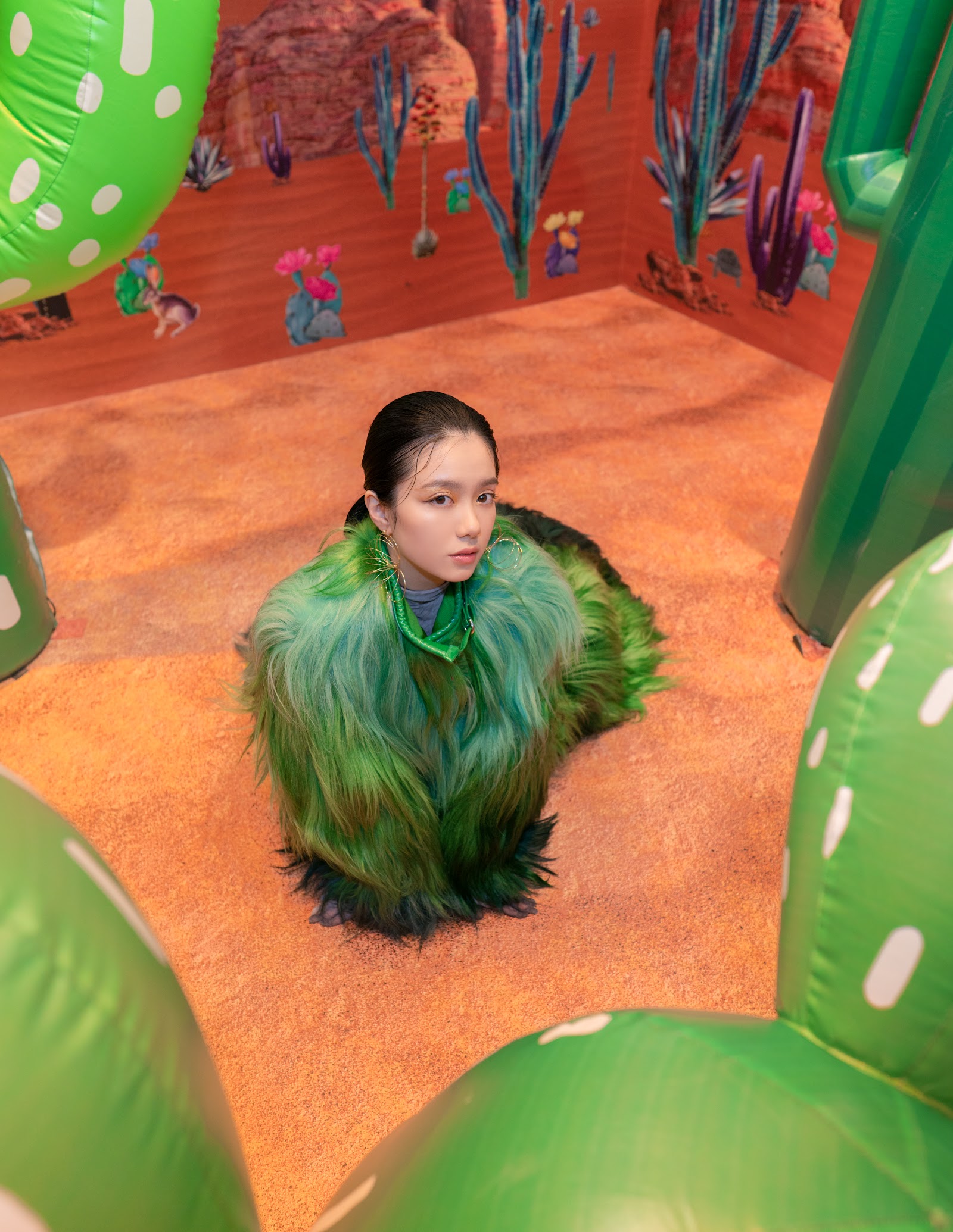 BLEND IN — Look 1