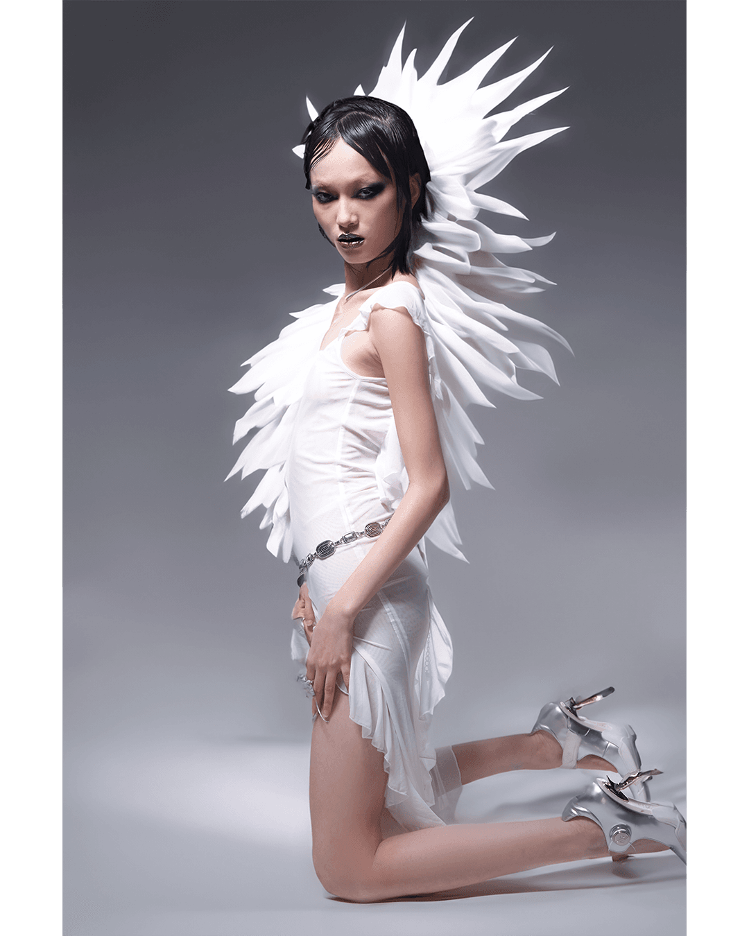 X — Look 18