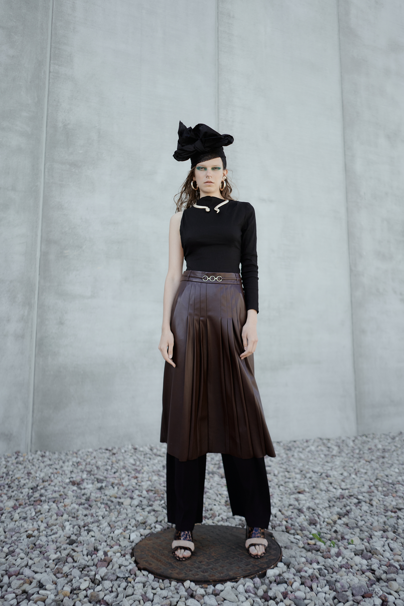 DREAM GAZE — Look 1