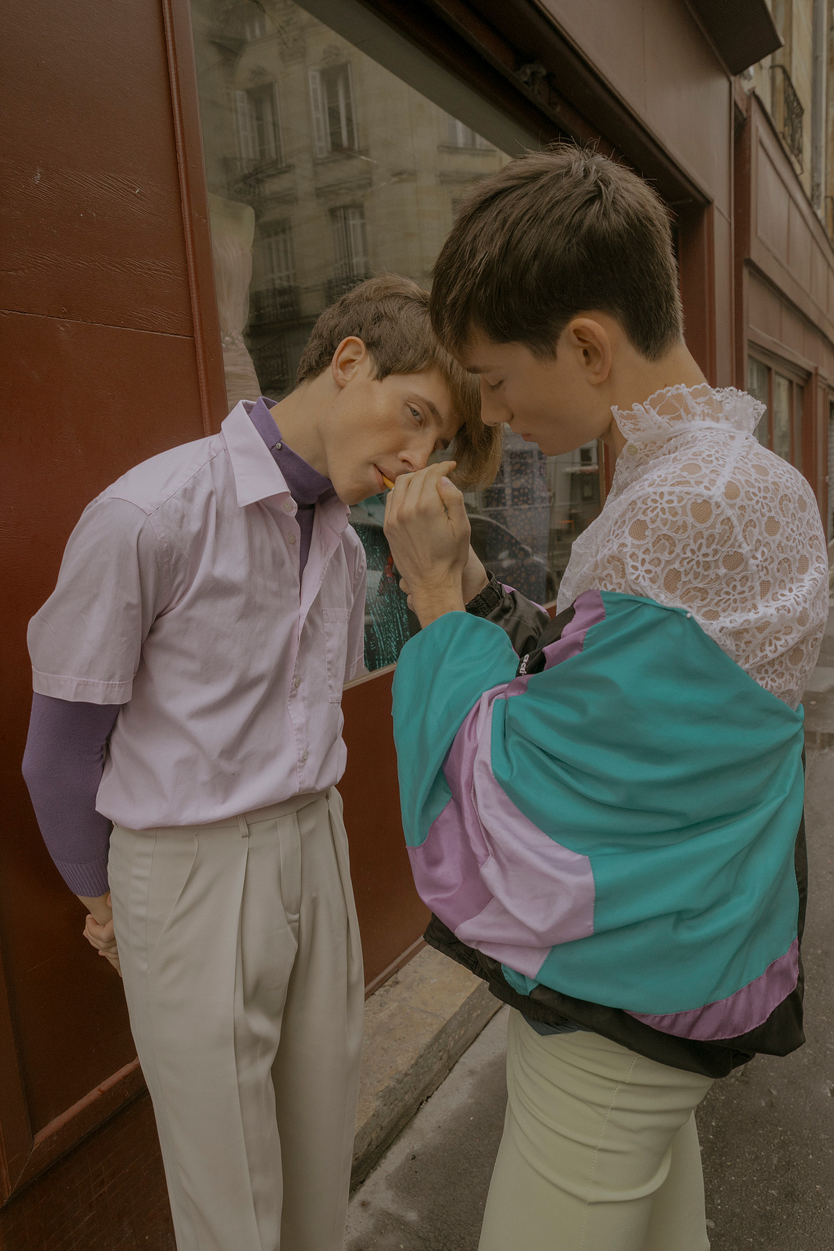 SYNONYM — Look 8