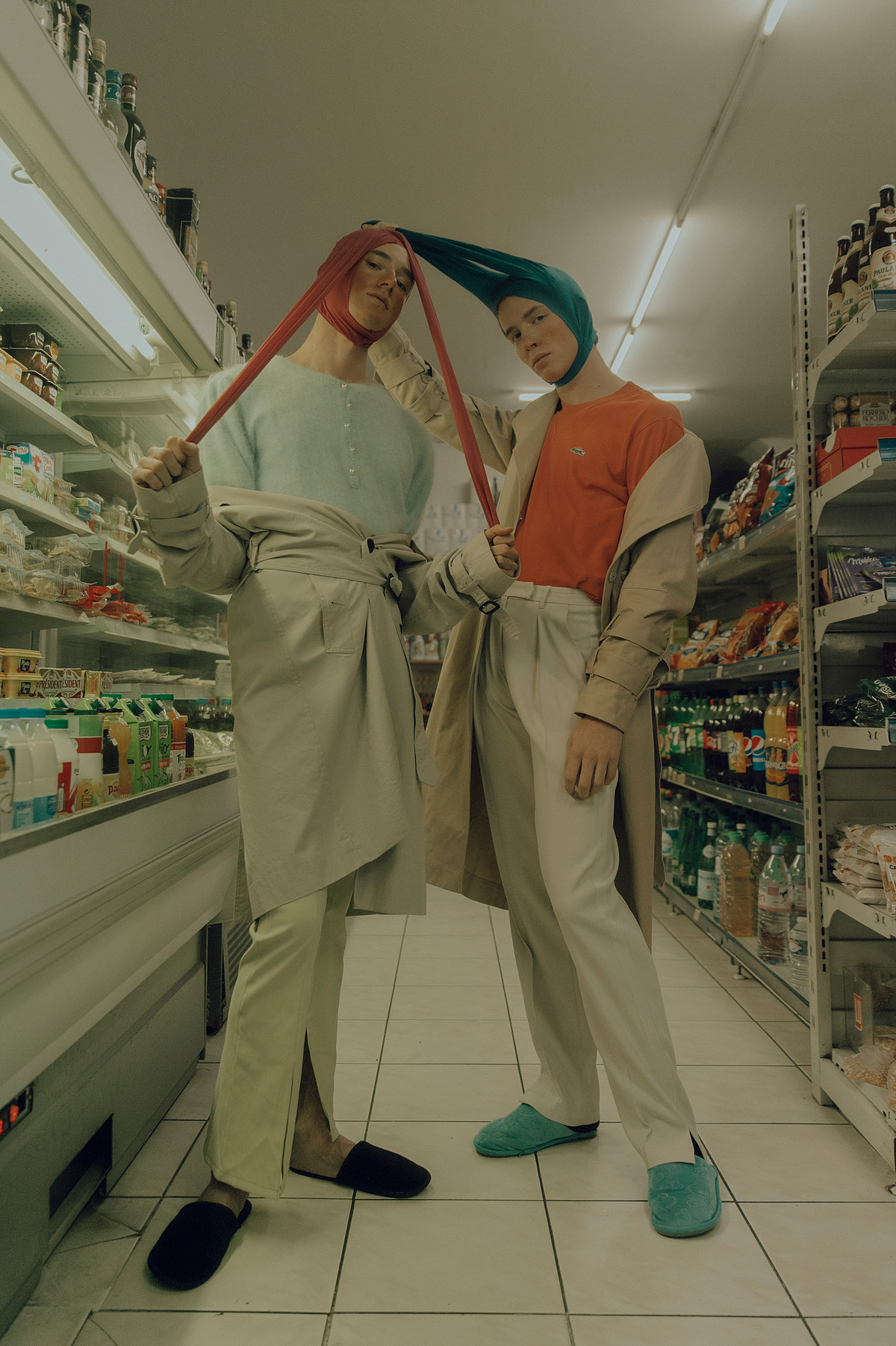SYNONYM — Look 18