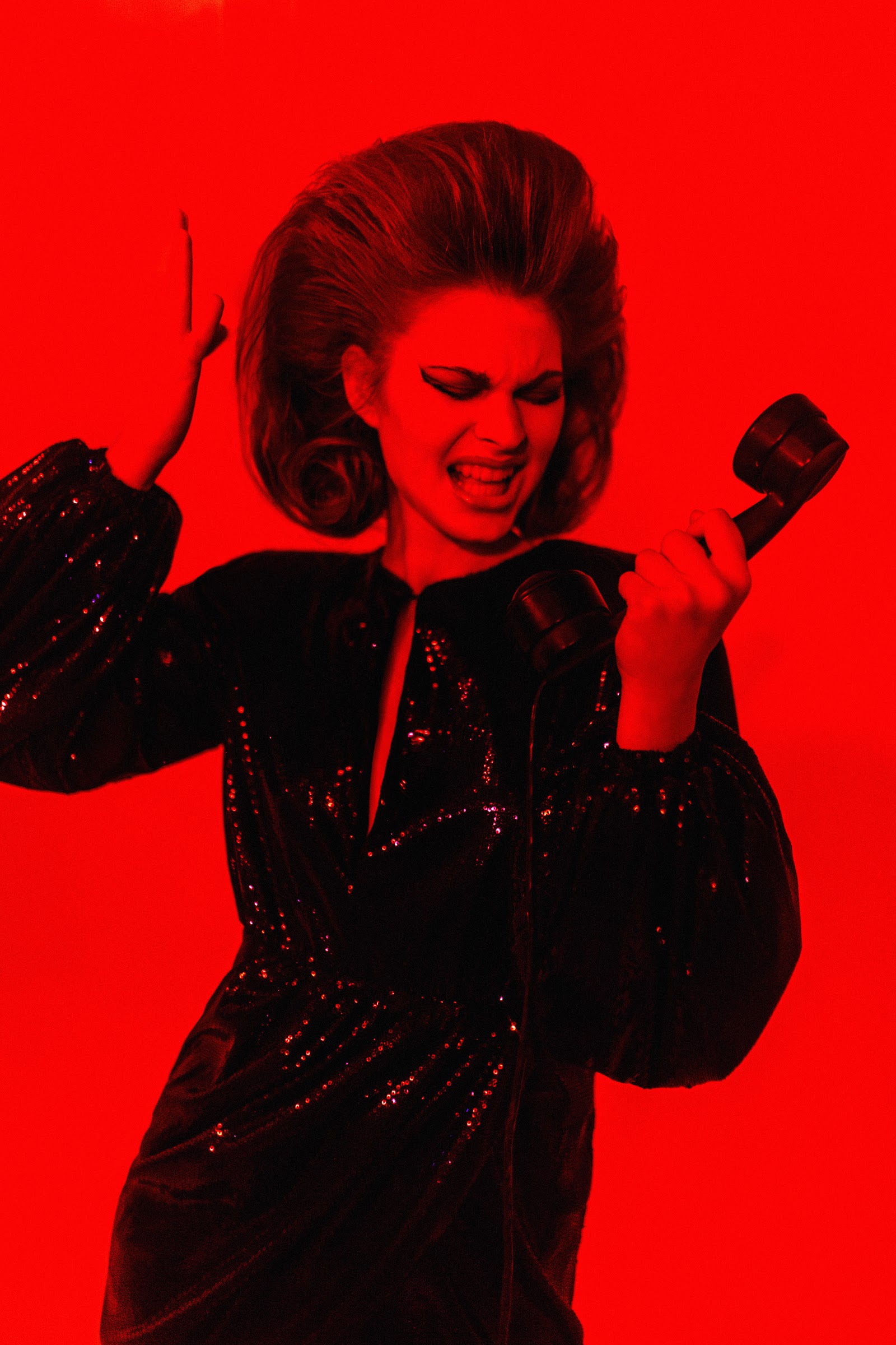THEATRICAL DRAMA QUEEN — Look 7