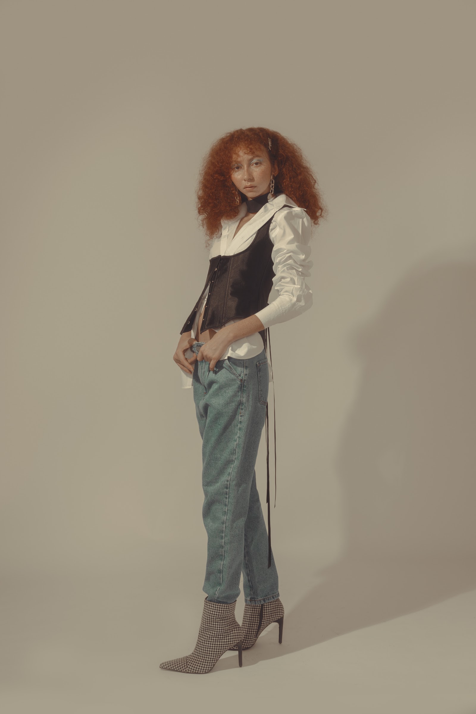 BACK TO BASICS — Look 3