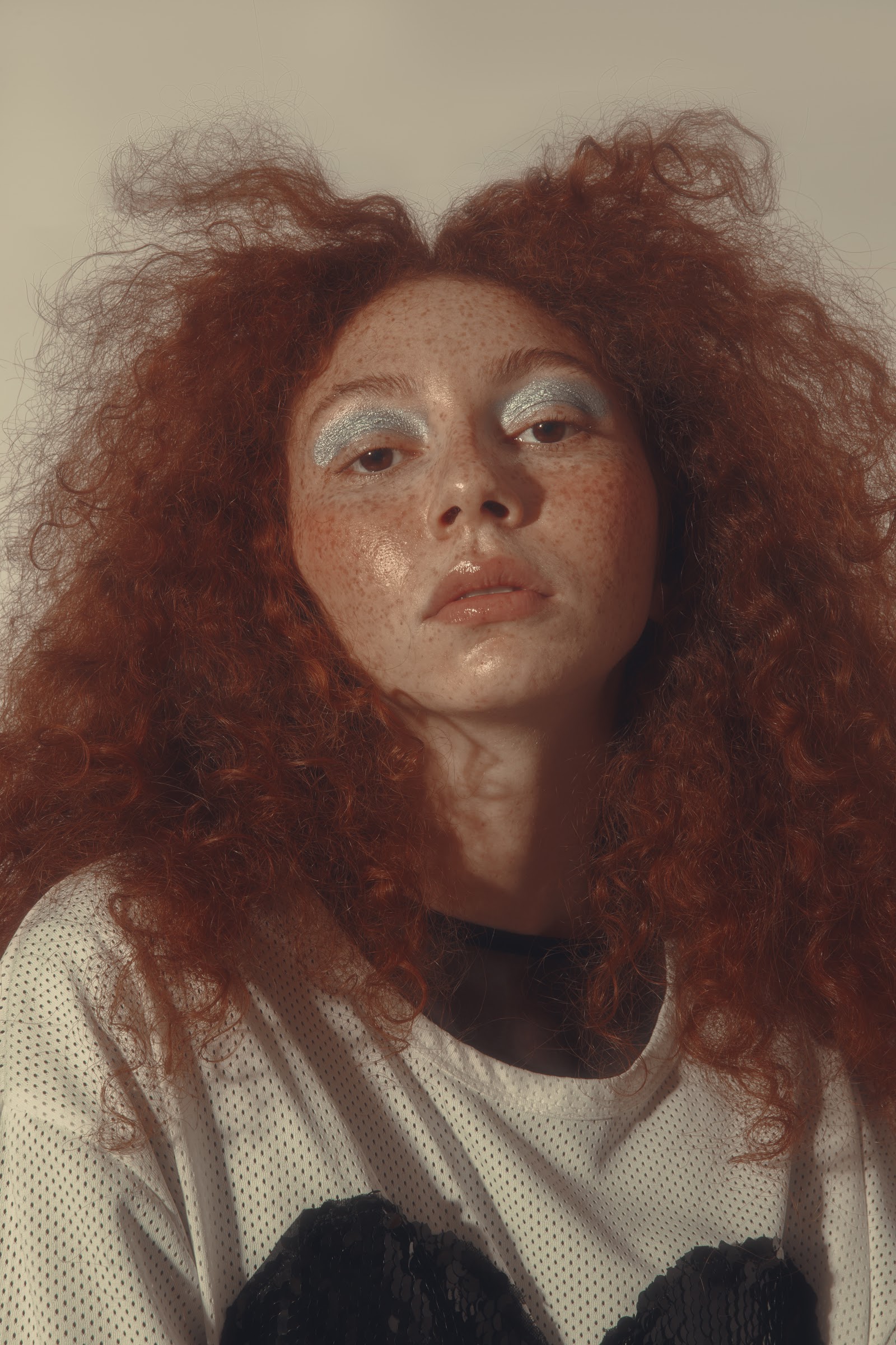 BACK TO BASICS — Look 12