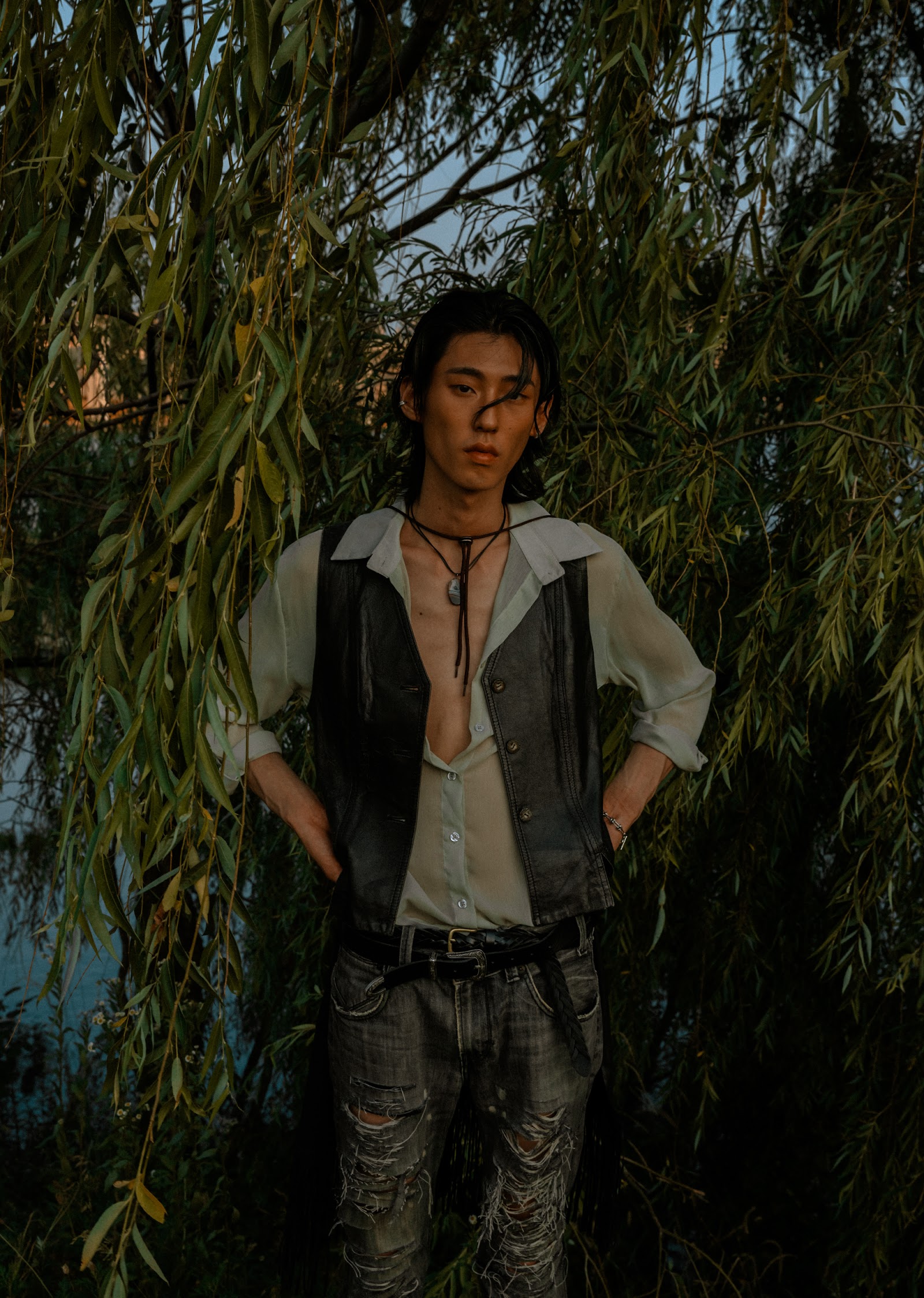 WESTERN BOYS IN FOREST — Look 6