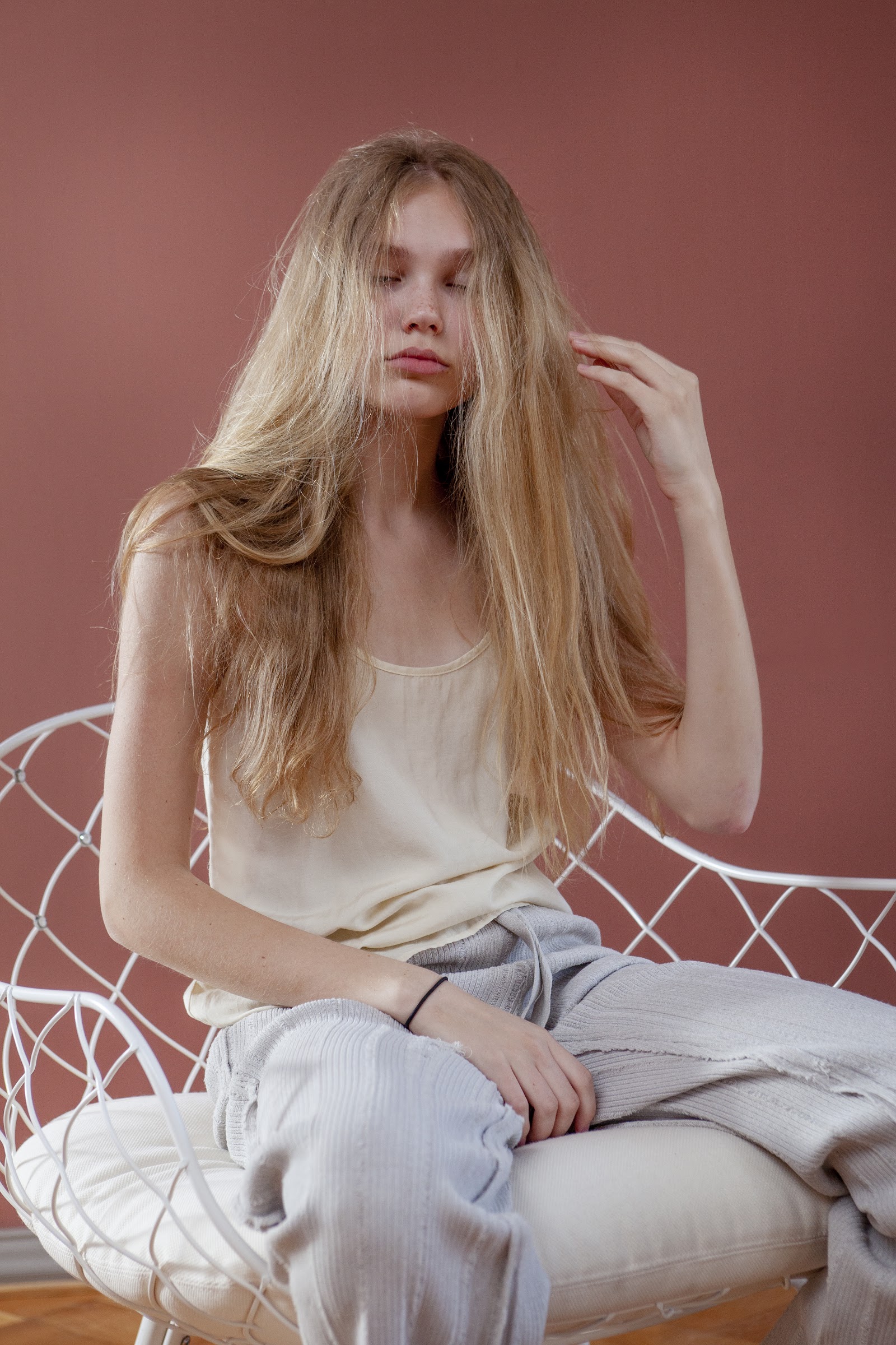 ORANGES ARE NOT THE ONLY FRUITS — Look 9