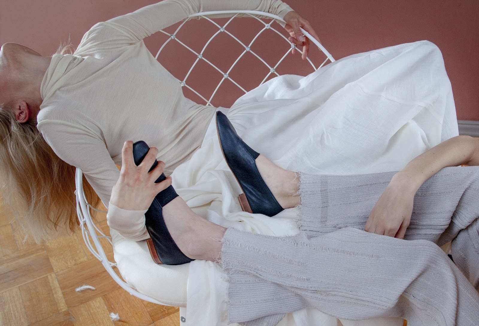 ORANGES ARE NOT THE ONLY FRUITS — Look 11
